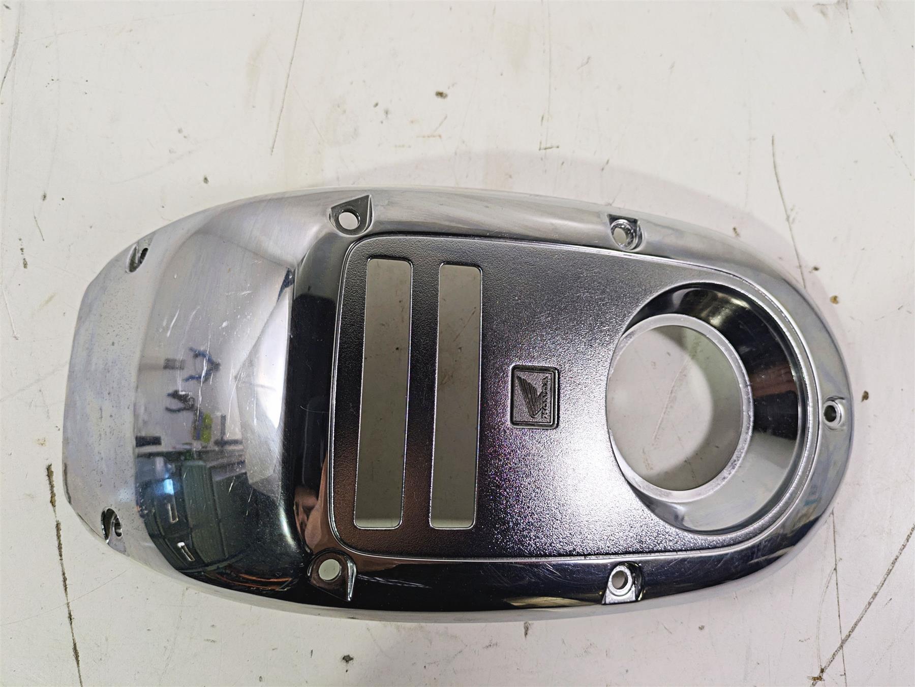 2002 Honda V-Twin VTX1800 C Fuel Tank Dash Chrome Cover Panel 17621-MCH-000 {{ shop.shopifyCountryName }} - Mototech271