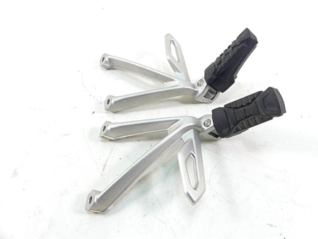 2016 BMW R1200GS Adv K51 Rear Passenger Footpeg Set 46718526741 46718526742 {{ shop.shopifyCountryName }} - Mototech271