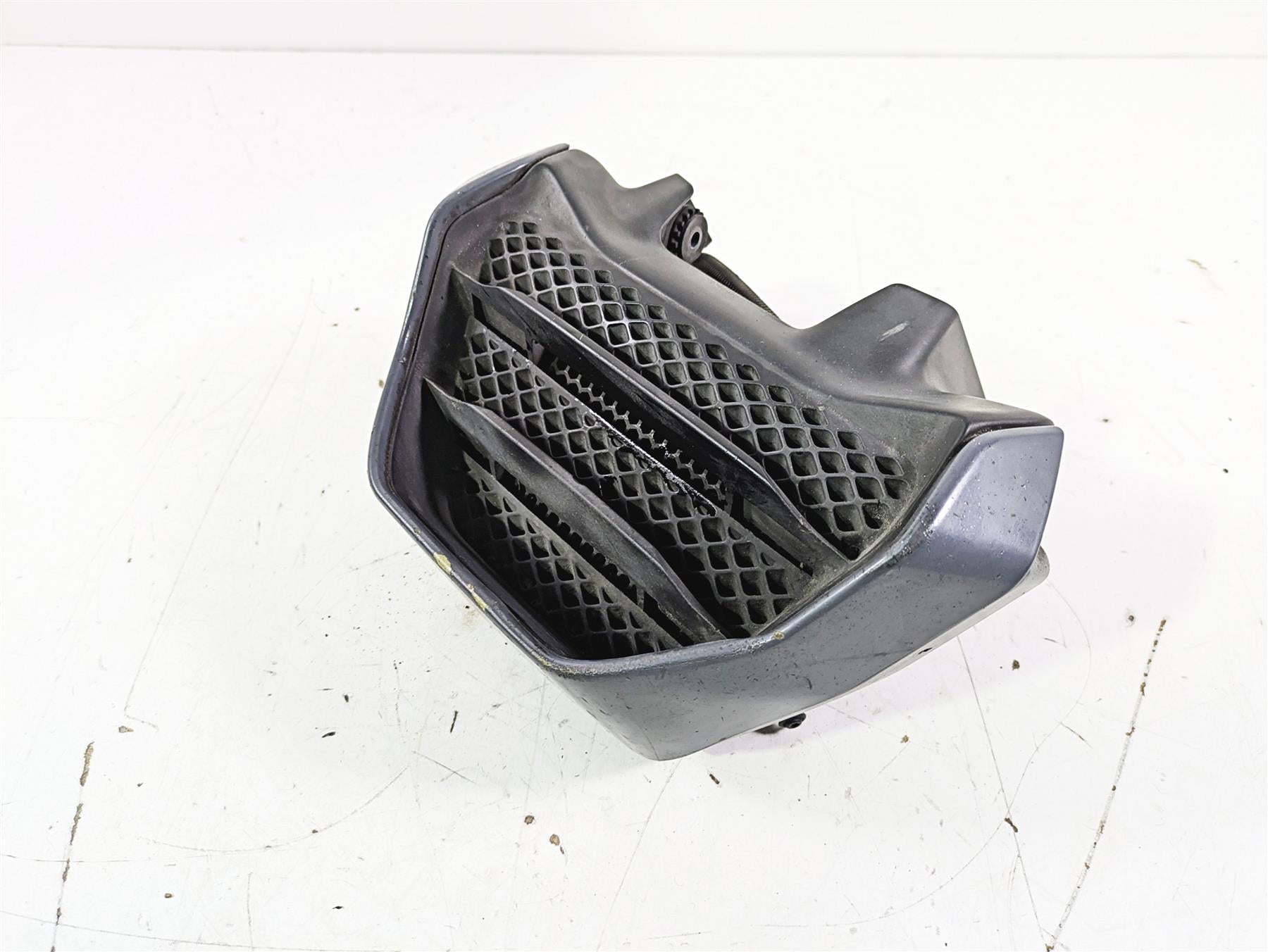 2017 Ducati Monster 1200 S Oil Cooler & Lines & Cover READ 54810461B {{ shop.shopifyCountryName }} - Mototech271