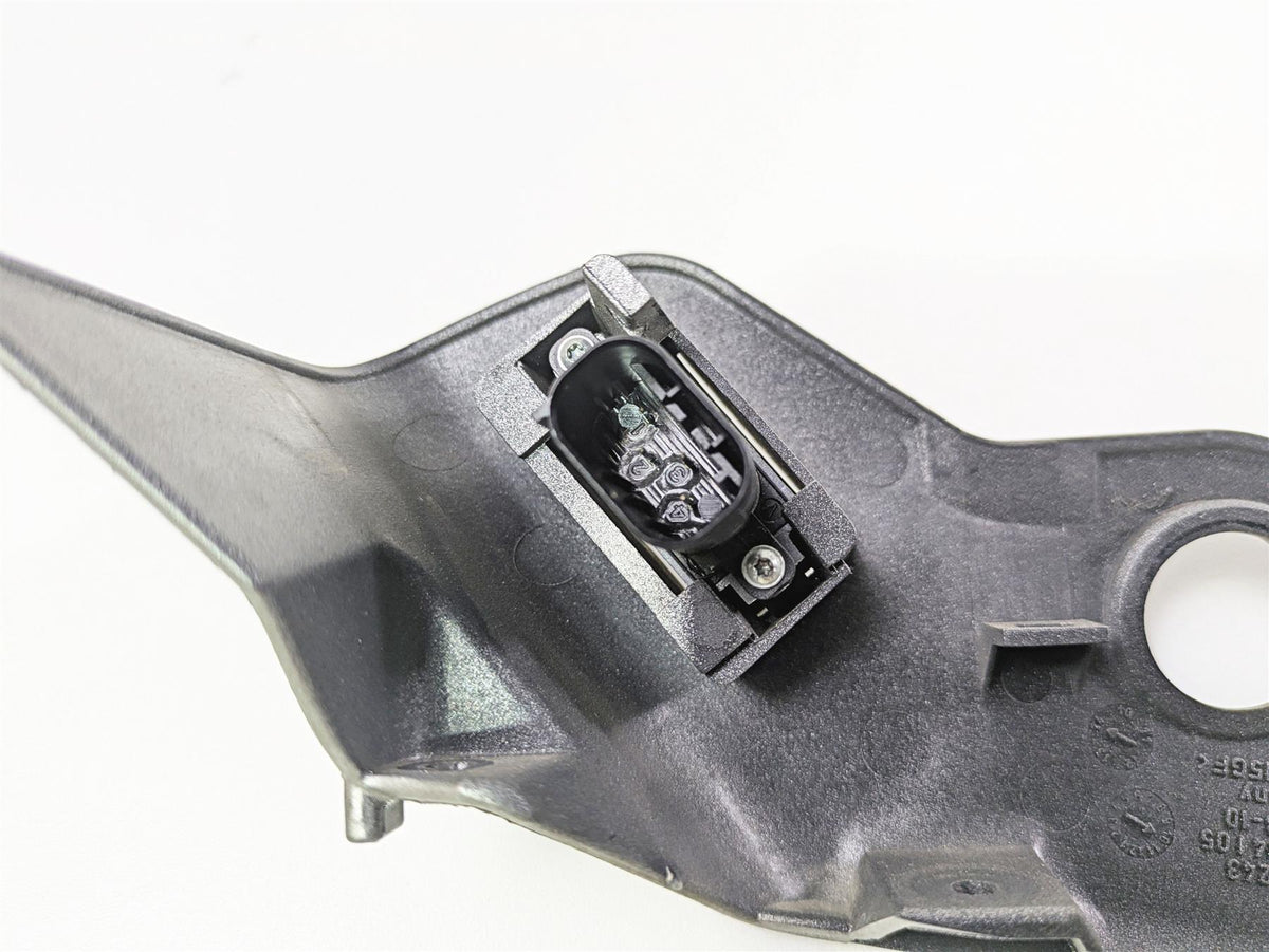 2014 BMW K1600 GTL K48 Seat Heating Switch + Cover 61318522478 52537728243 {{ shop.shopifyCountryName }} - Mototech271