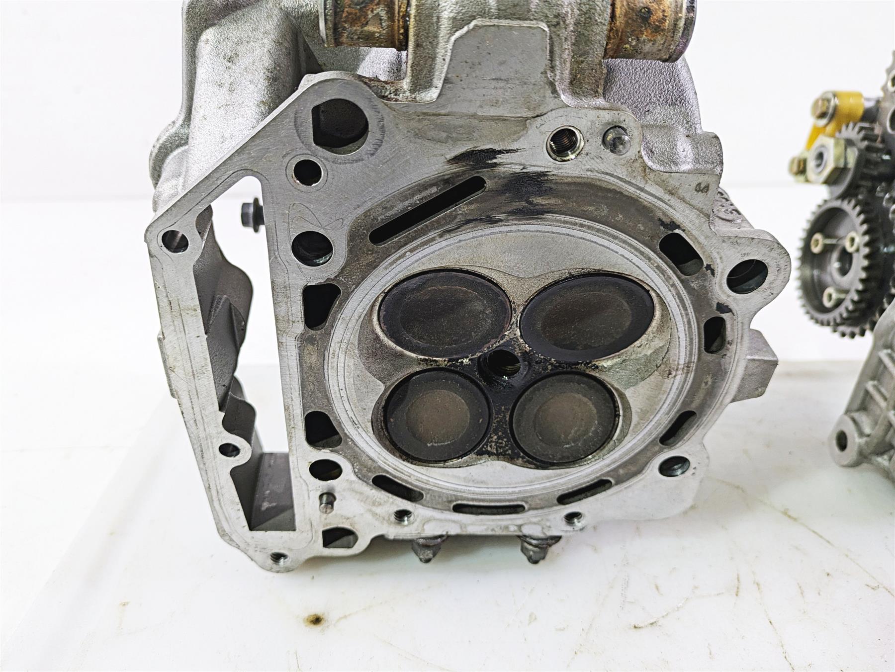 2008 Aprilia RSVR 1000 Factory Cylinder Head Cylinderhead Camshaft Set AP0623365 {{ shop.shopifyCountryName }} - Mototech271