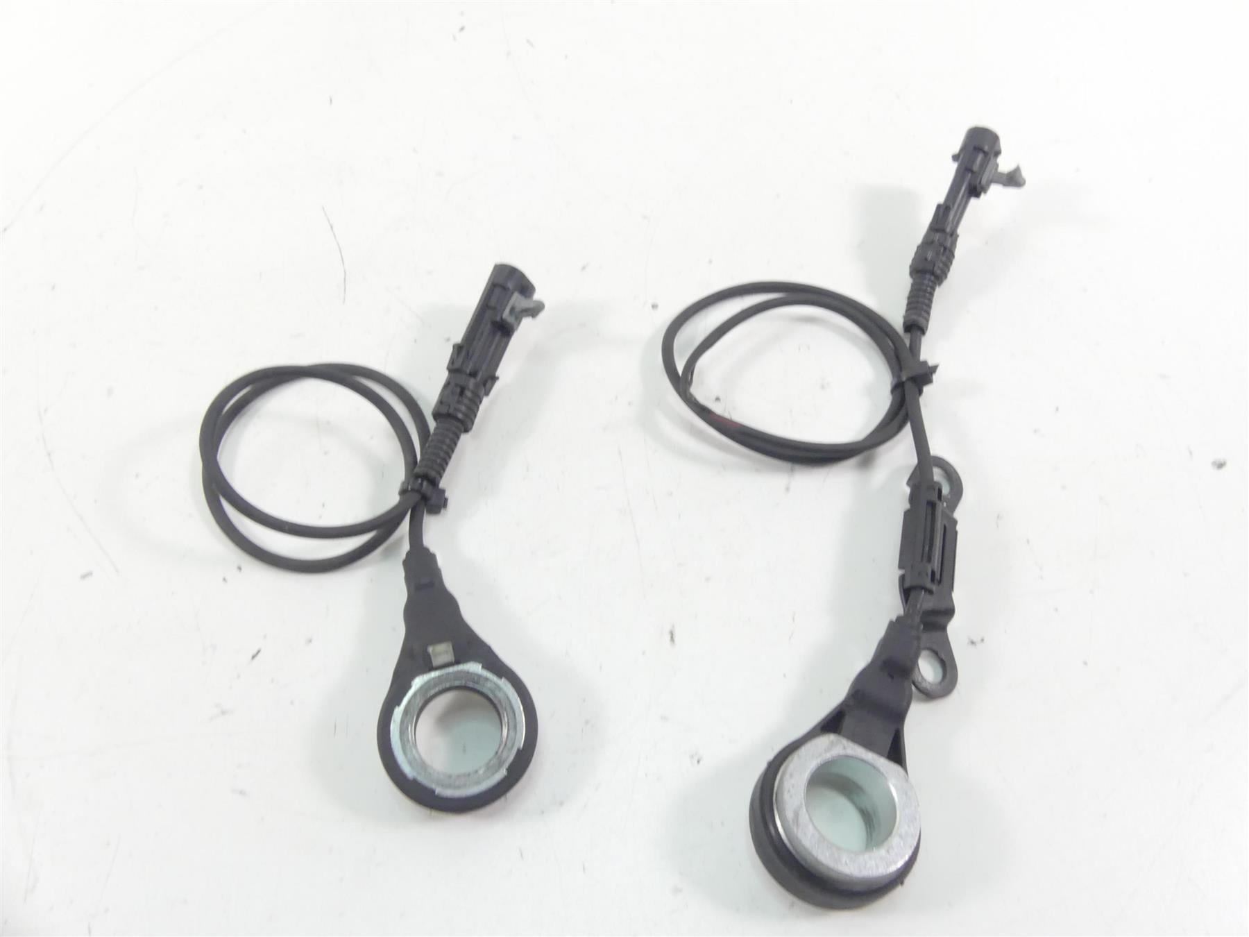 2012 Harley Touring FLHTP Electra Glide Abs Brake Wheel Sensor Set Read 40614-08 {{ shop.shopifyCountryName }} - Mototech271