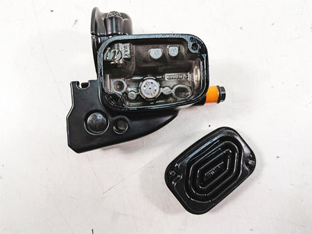 2015 Harley Touring FLHXS Street Glide Front Brake Master Cylinder 44551-08F {{ shop.shopifyCountryName }} - Mototech271