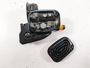 2015 Harley Touring FLHXS Street Glide Front Brake Master Cylinder 44551-08F