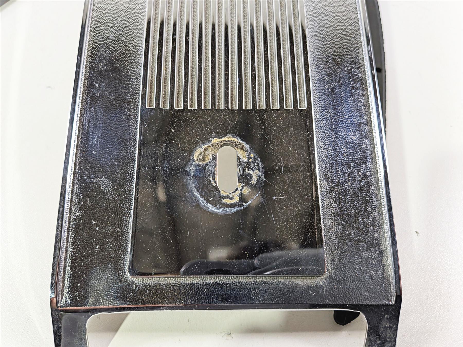 2001 Harley FLHRCI Road King Fuel Tank Dash Cover + Ignition Switch 60960-99 {{ shop.shopifyCountryName }} - Mototech271