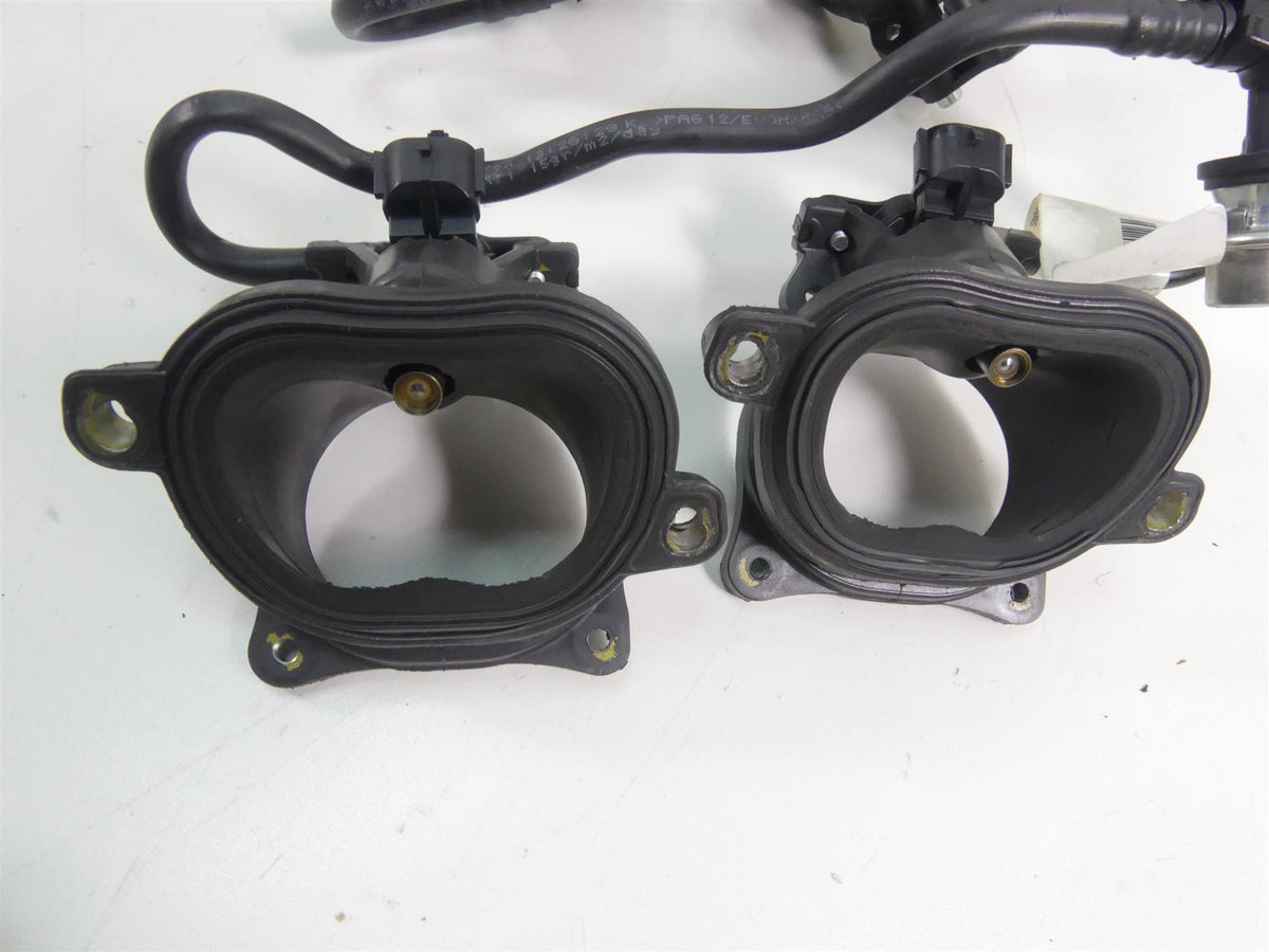 2020 Ducati Panigale 1100 V4 S SBK Mikuni Throttle Body + Air Box Set 28221212B {{ shop.shopifyCountryName }} - Mototech271
