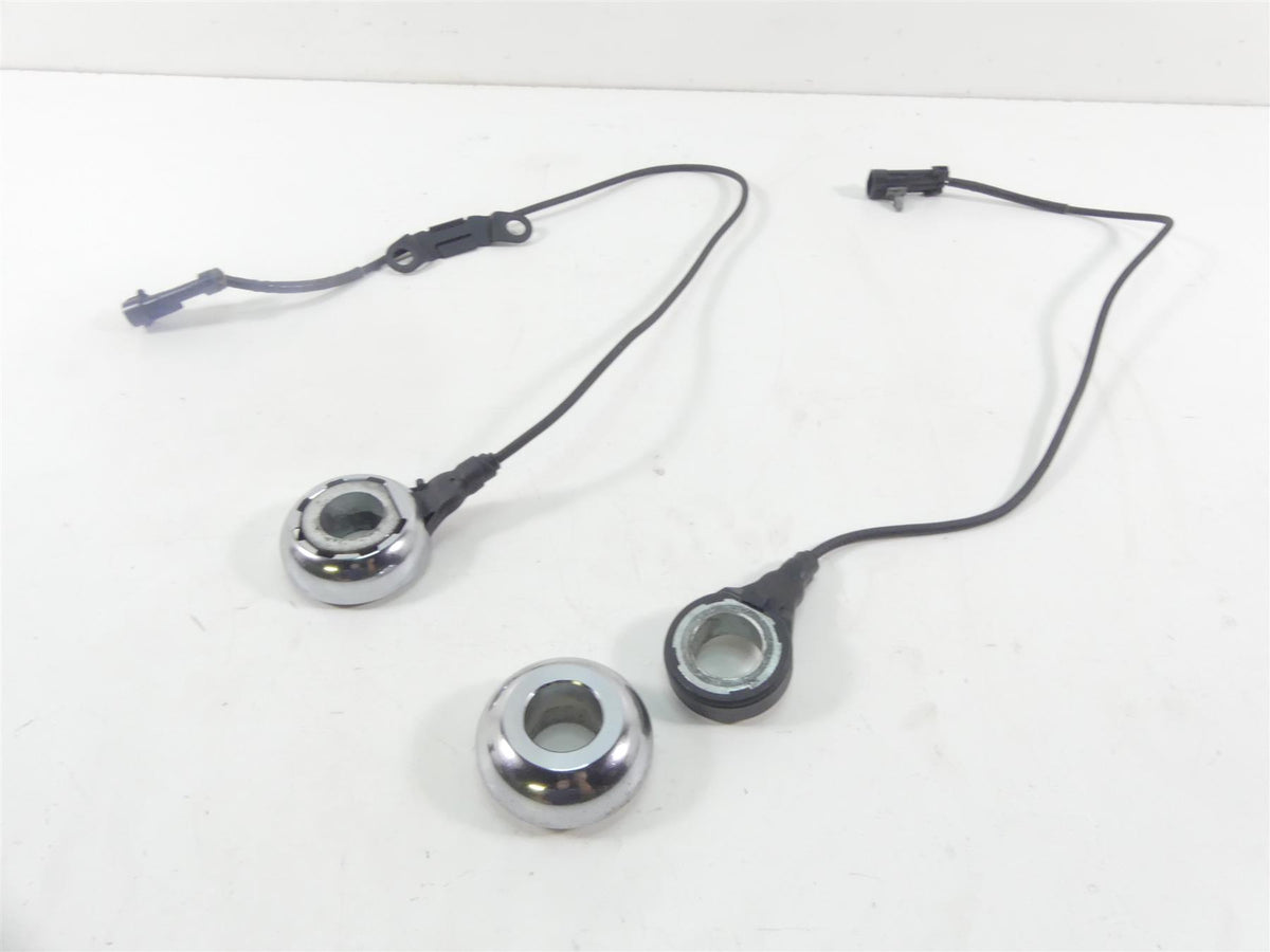 2010 Harley Touring FLHX Street Glide Abs Brake Wheel Speed Sensor Set 40615-08 {{ shop.shopifyCountryName }} - Mototech271