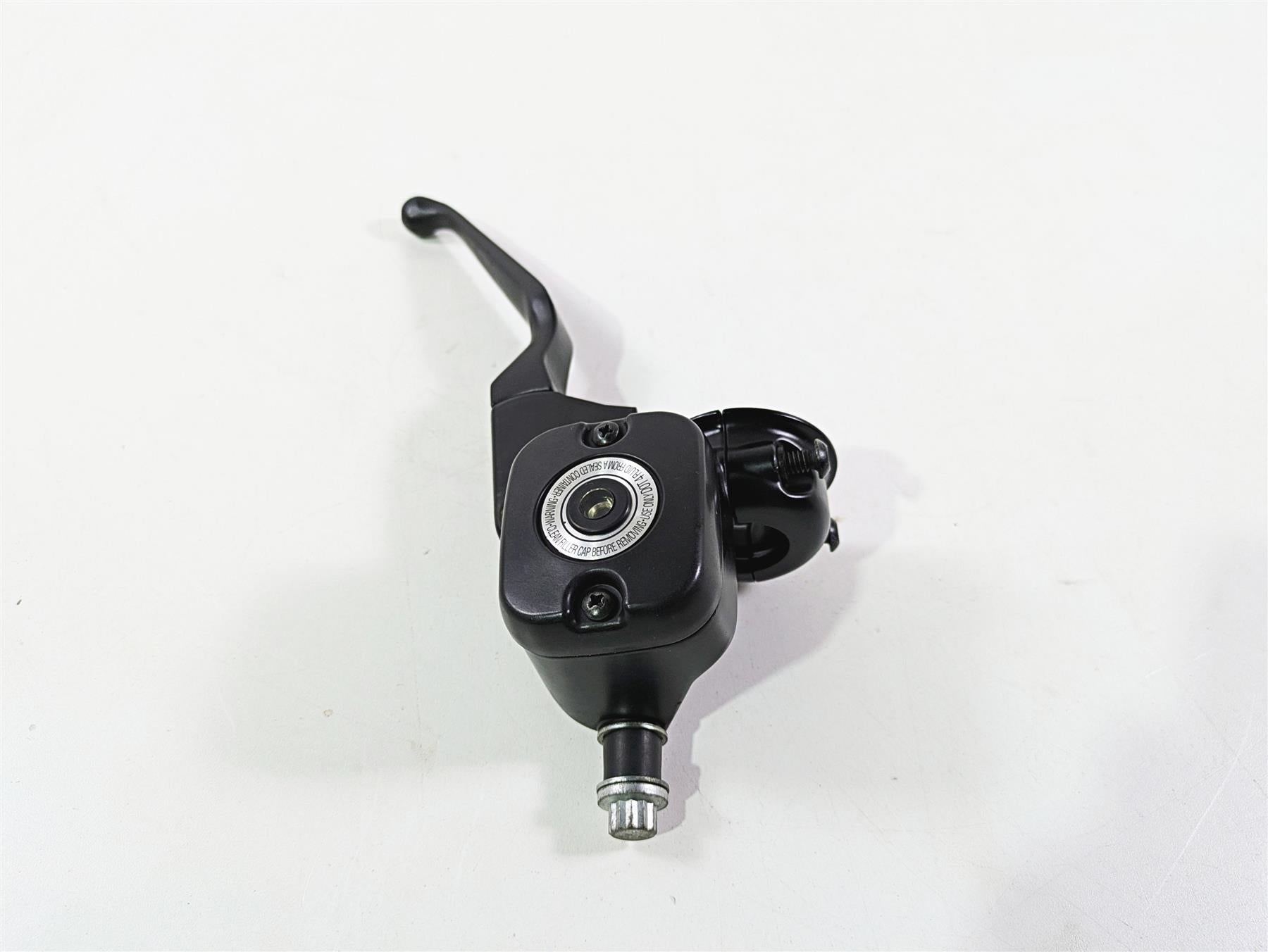 2017 Harley Dyna FXDB Street Bob Front Brake Master Cylinder 9/16