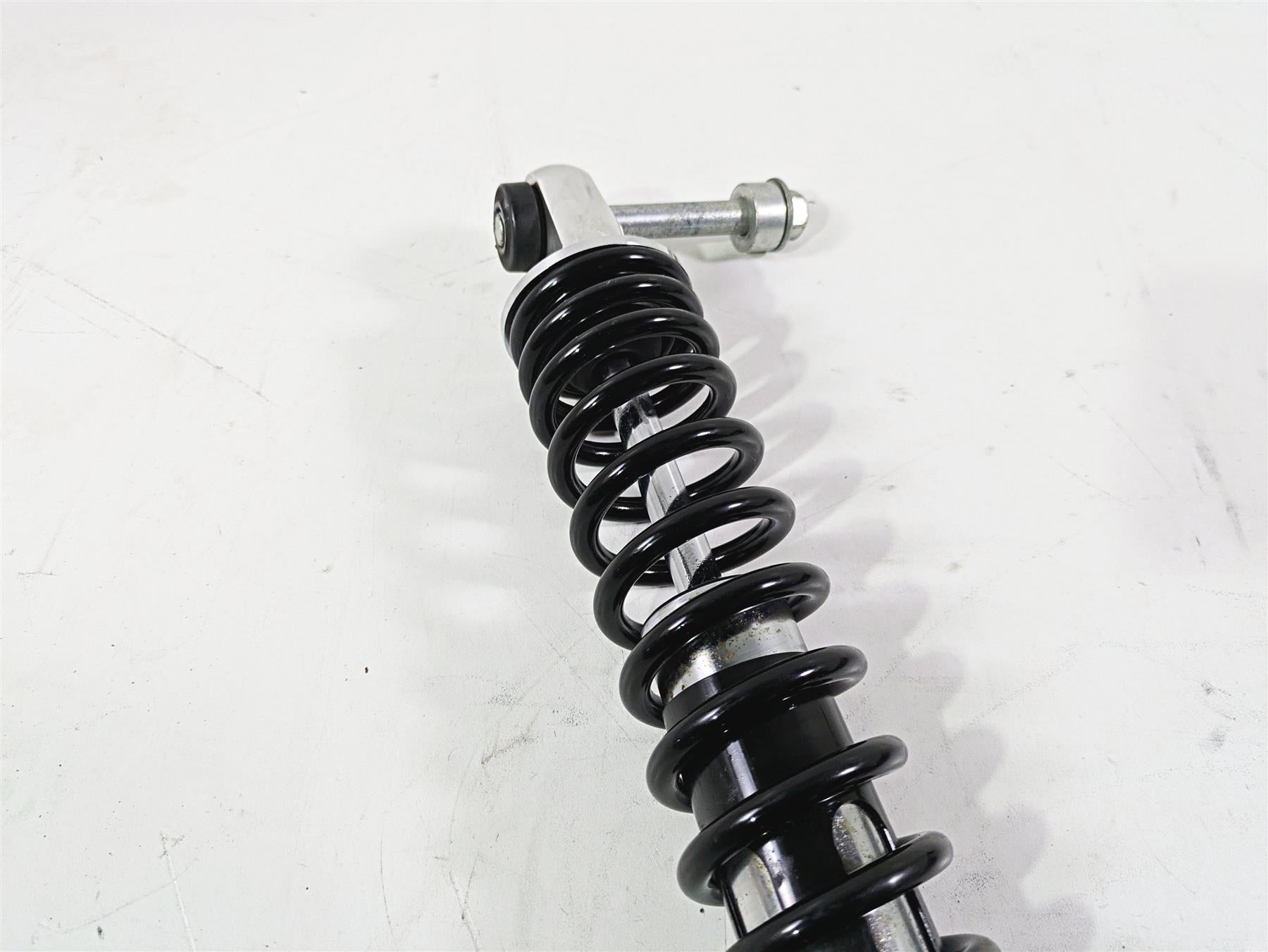 2006 Harley VRSCR Street V-Rod Rear Suspension Shock Set 15-3/4" 54589-06 {{ shop.shopifyCountryName }} - Mototech271