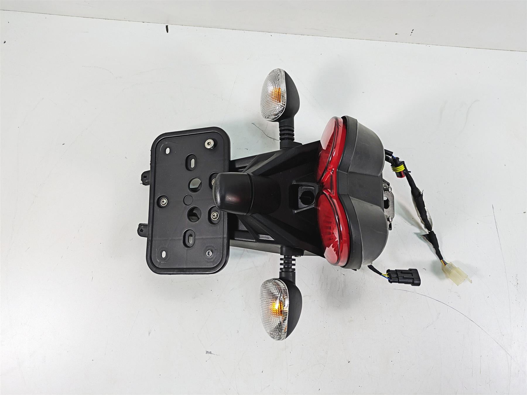 2020 Moto Guzzi V85 TT Adventure Rear License Plate Holder Mount - Read 2B005451 {{ shop.shopifyCountryName }} - Mototech271