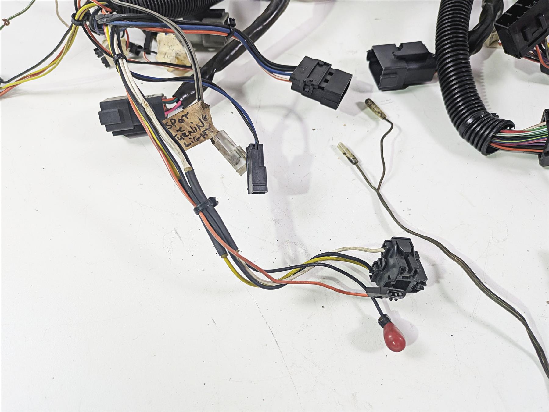 2001 Harley Touring FLHX Street Glide Front Interconnect Wiring - Read 70232-00 {{ shop.shopifyCountryName }} - Mototech271