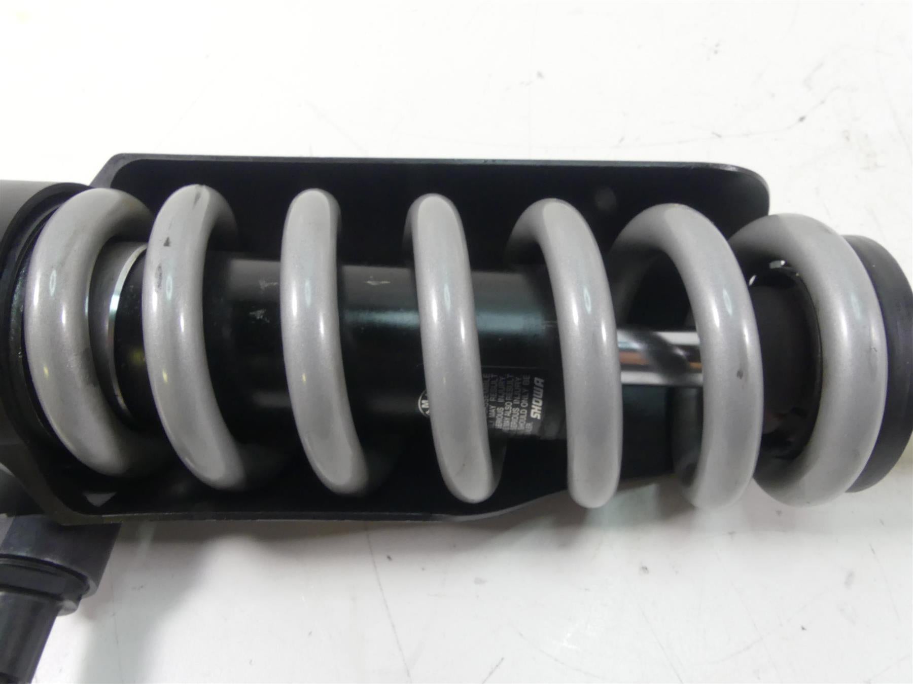 2008 BMW R1200GS K25 Rear Non-Esa Suspension Shock Damper 33537729428 7729428 {{ shop.shopifyCountryName }} - Mototech271