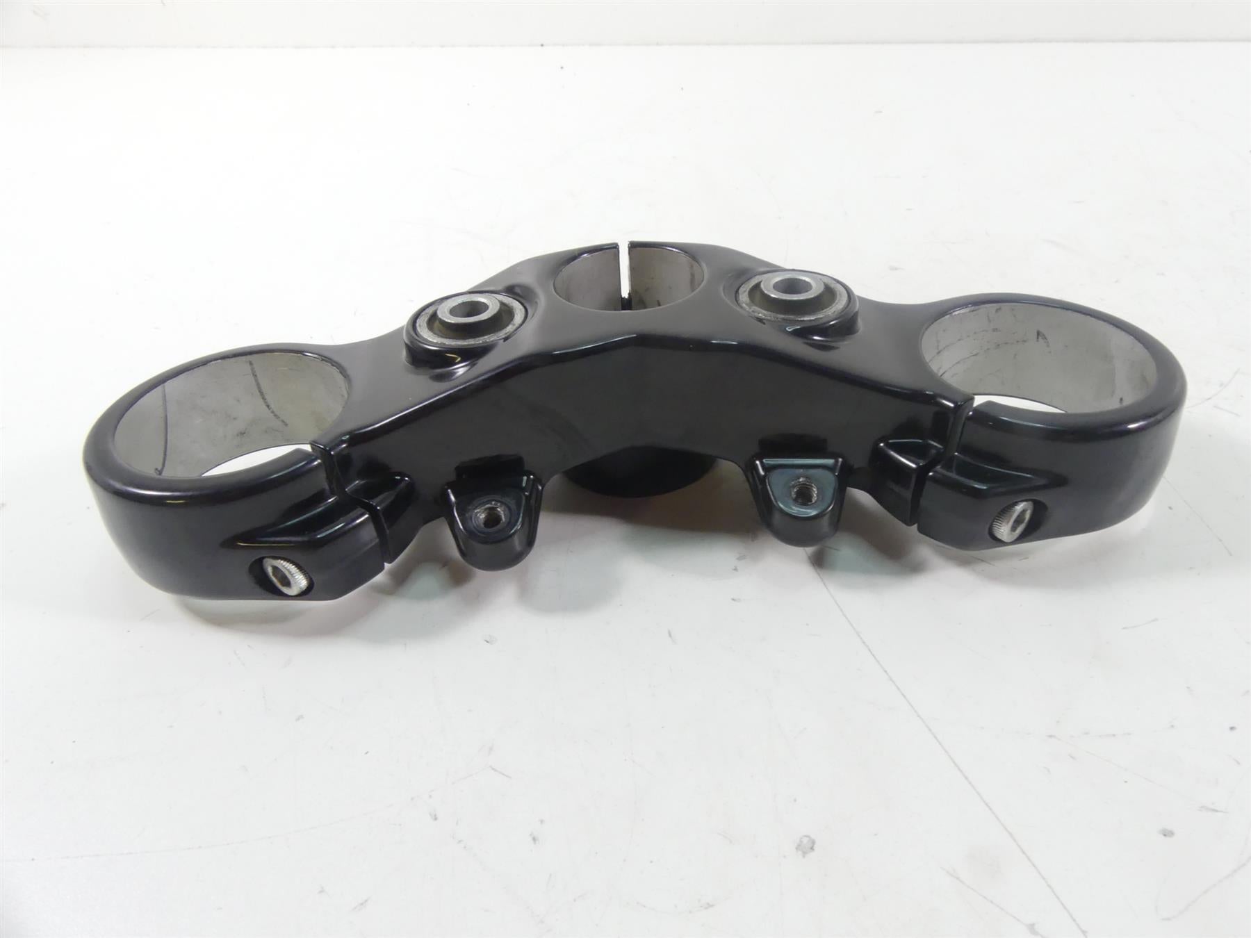 2008 Ducati Hypermotard 1100S Upper Triple Tree Steering Clamp - 58mm 34110651A {{ shop.shopifyCountryName }} - Mototech271