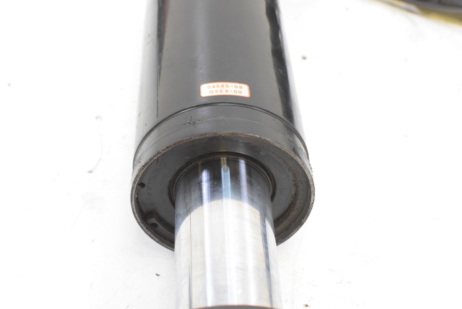 2004 Harley FLHTCSE CVO Electra Glide Rear Shock Damper Set 13" 54565-09 {{ shop.shopifyCountryName }} - Mototech271