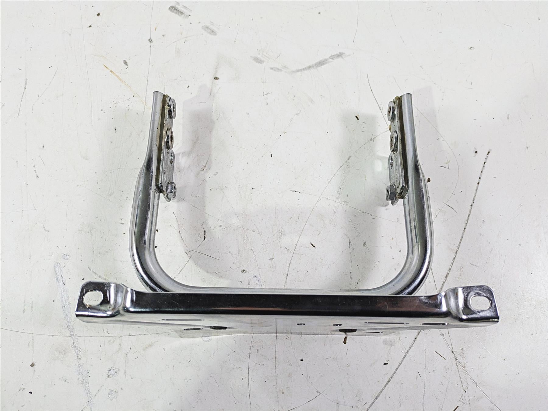 2007 Harley Touring FLHTCU SE CVO E-Glide Rear Plate Holder Frame Mount 53422-97 {{ shop.shopifyCountryName }} - Mototech271
