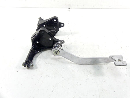2006 Harley Softail FXSTSI Springer Left Right Footpeg Mounts 33683-00 42507-00 {{ shop.shopifyCountryName }} - Mototech271