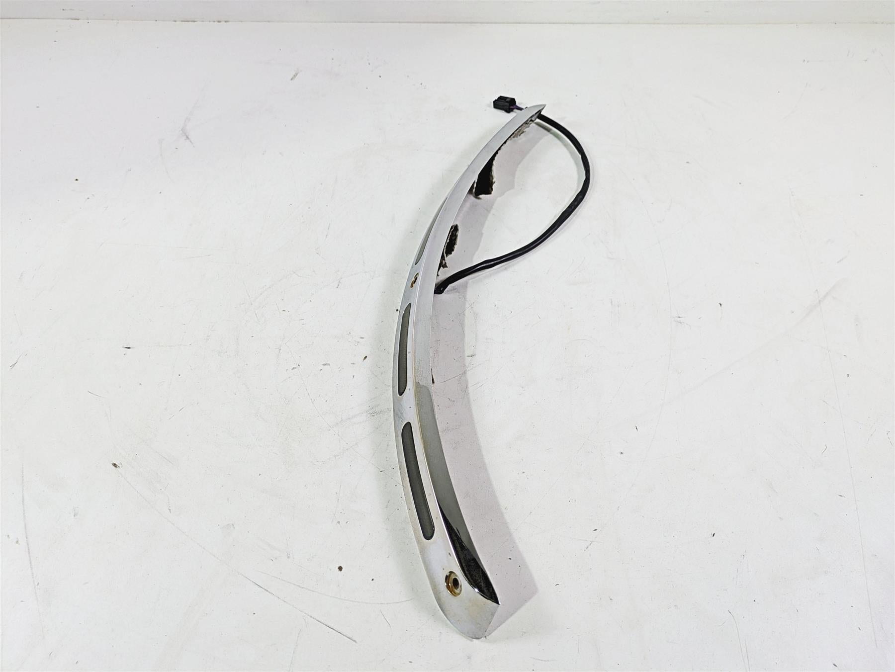 2011 Harley Touring FLHTCUSE CVO E-Glide Front Nose Fairing Running Light Trim {{ shop.shopifyCountryName }} - Mototech271
