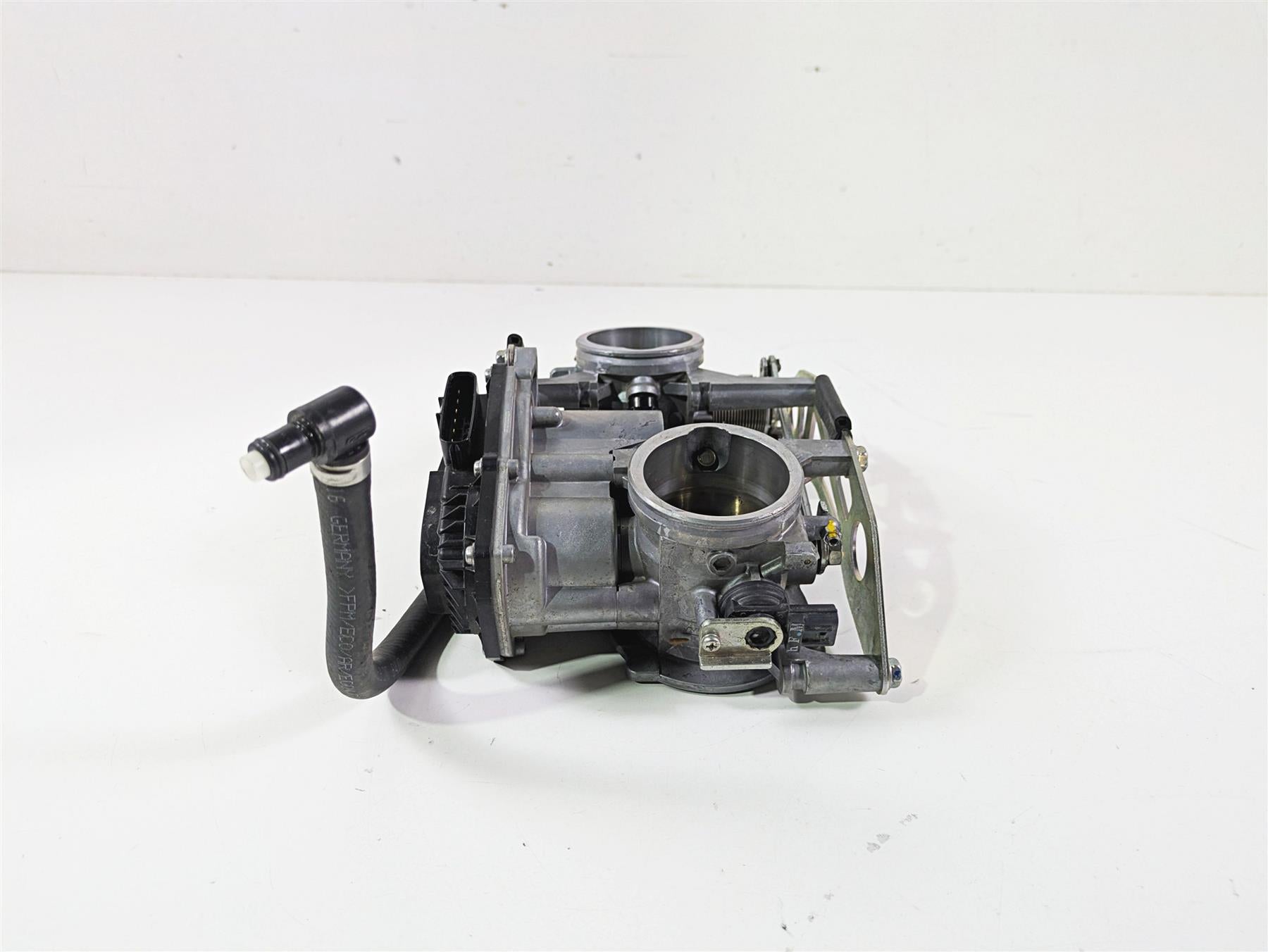 2017 KTM 1290 Super Duke GT Throttle Body Fuel Injectors Keihin 61341001000 {{ shop.shopifyCountryName }} - Mototech271