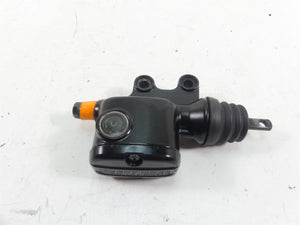 2012 Harley Touring FLHTP Electra Glide Rear Brake Master Cylinder 41700028A