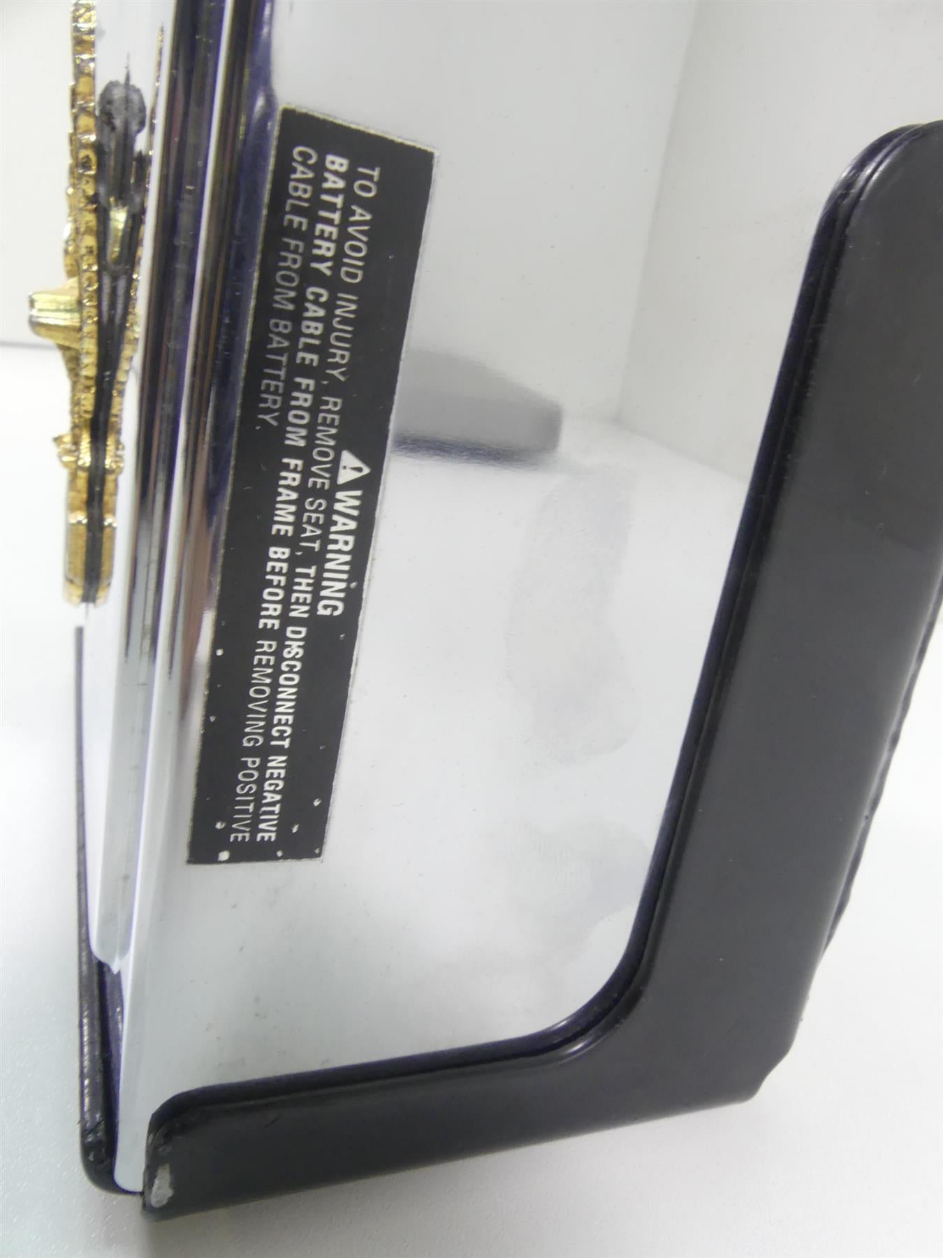 1999 Harley Dyna FXDL Low Rider Battery Tray Holder & Chrome Cover 66375-97 {{ shop.shopifyCountryName }} - Mototech271
