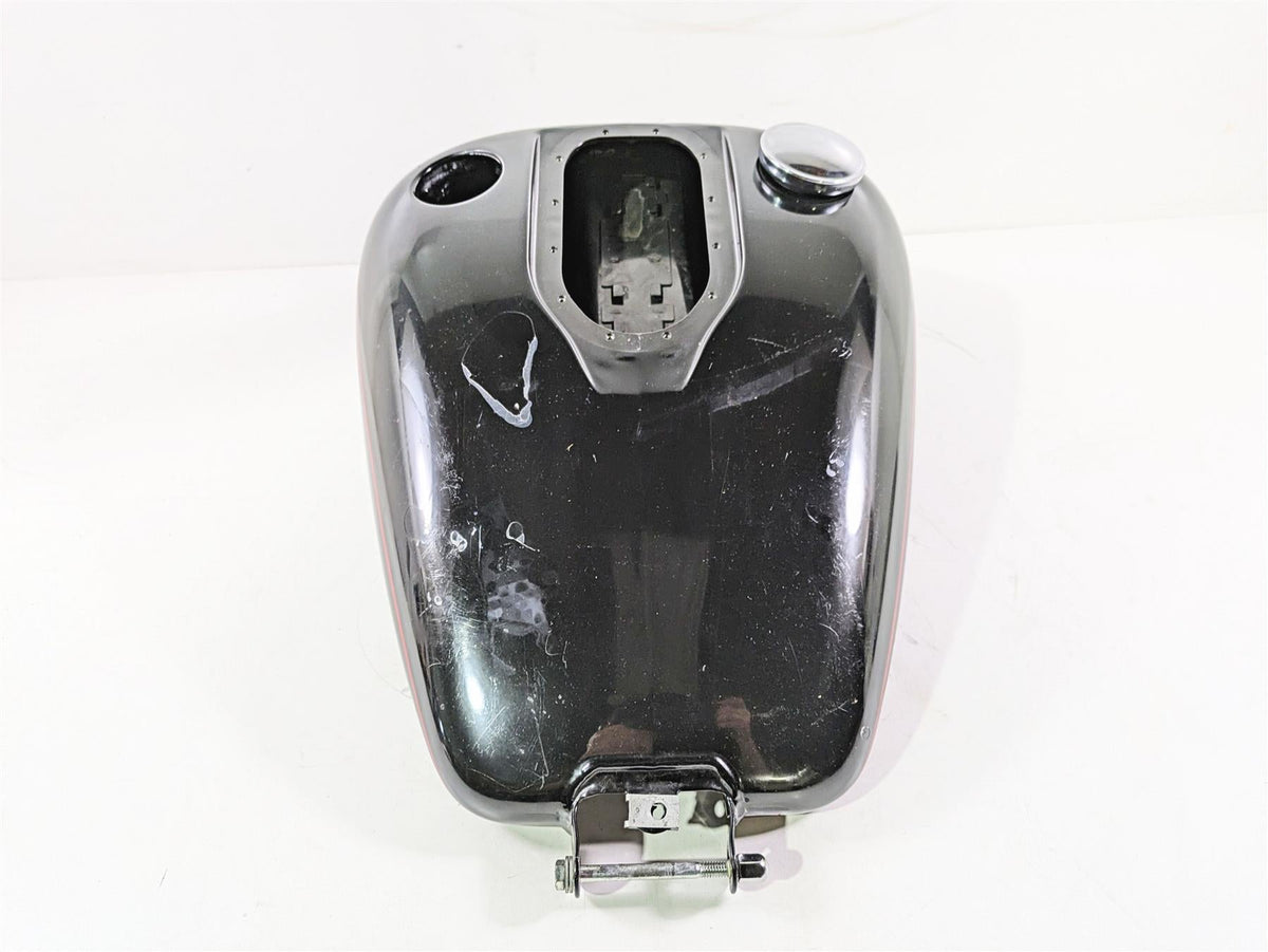 2016 Harley FXDL Dyna Low Rider Fuel Gas Petrol Tank Reservoir - Read 61593-10 {{ shop.shopifyCountryName }} - Mototech271