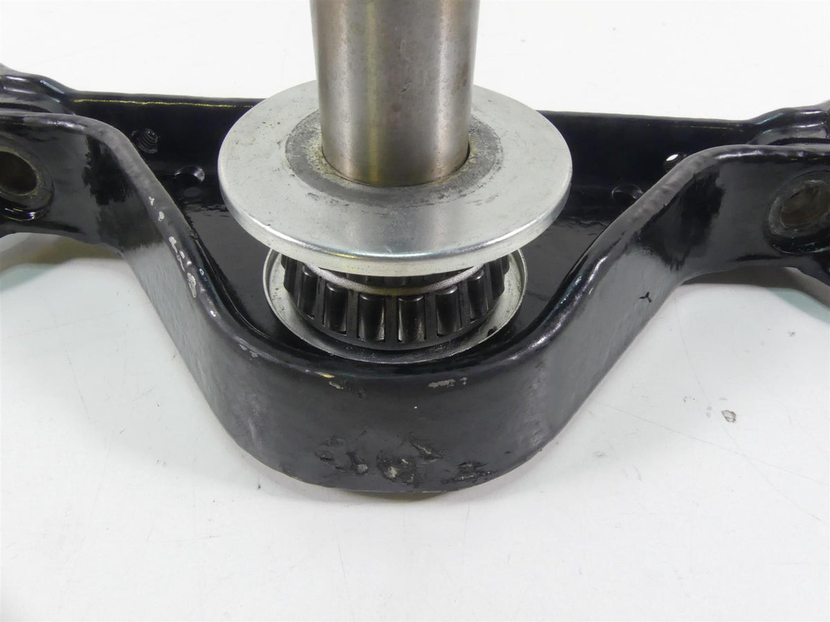 2005 Harley Touring FLHRSI Road King Lower Triple Tree Clamp - Read 45446-87A {{ shop.shopifyCountryName }} - Mototech271