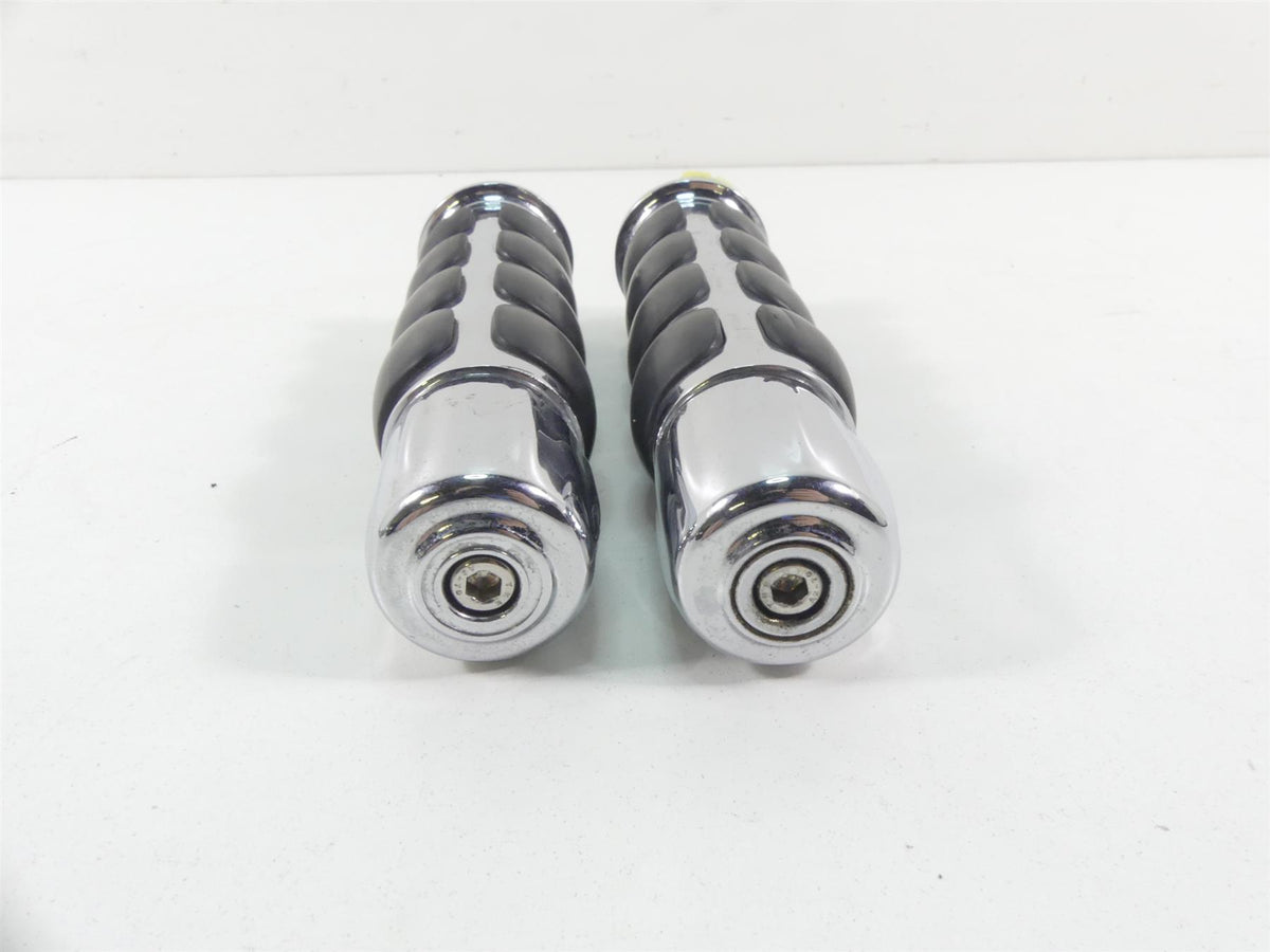 2007 Honda VTX1800 T1 Kuryakyn Cruise Control Throttle Assist & Grip Set 6285 {{ shop.shopifyCountryName }} - Mototech271