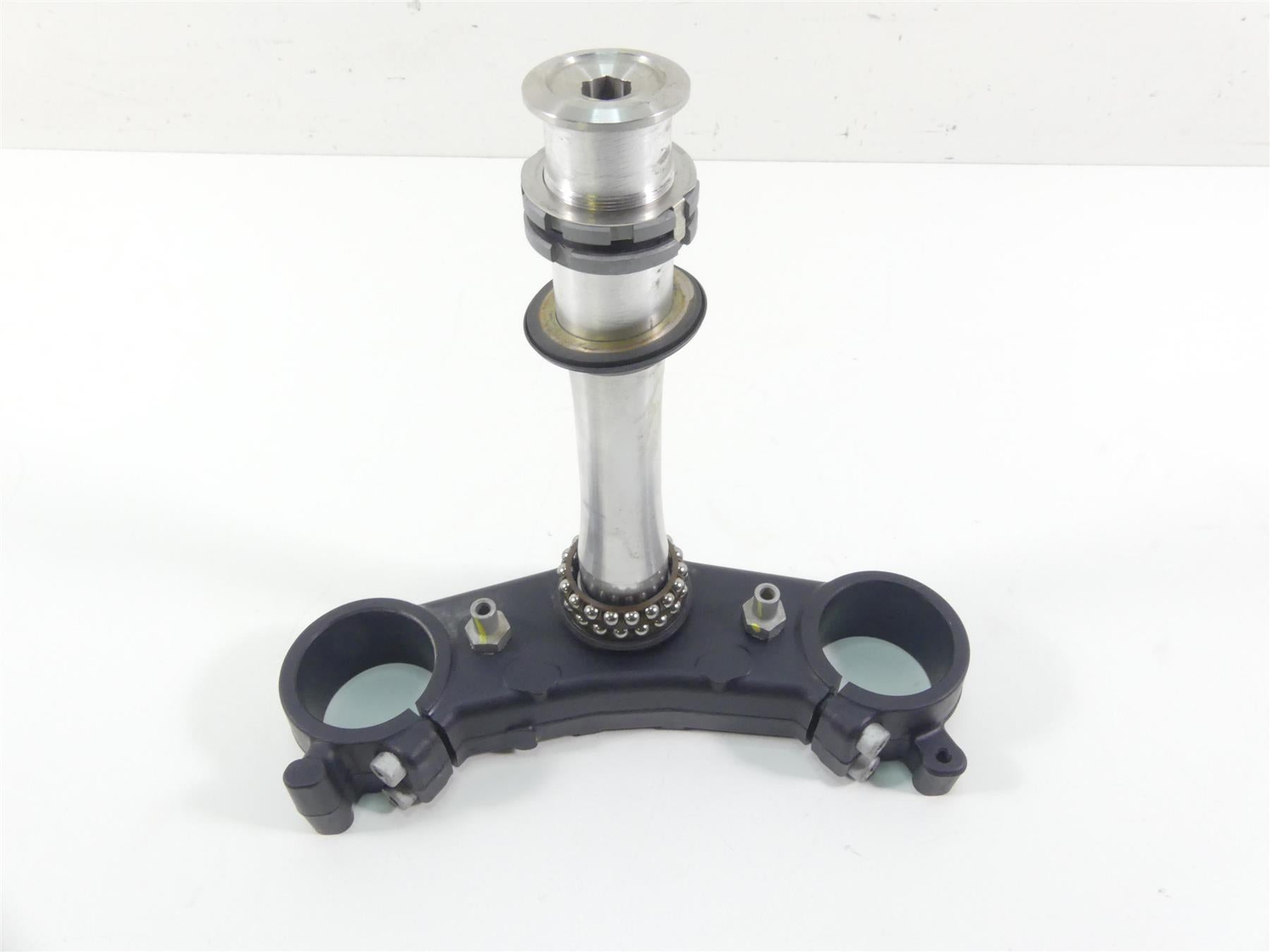 2021 Aprilia Tuono 660 Lower Triple Tree Steering Clamp 2B007296 {{ shop.shopifyCountryName }} - Mototech271