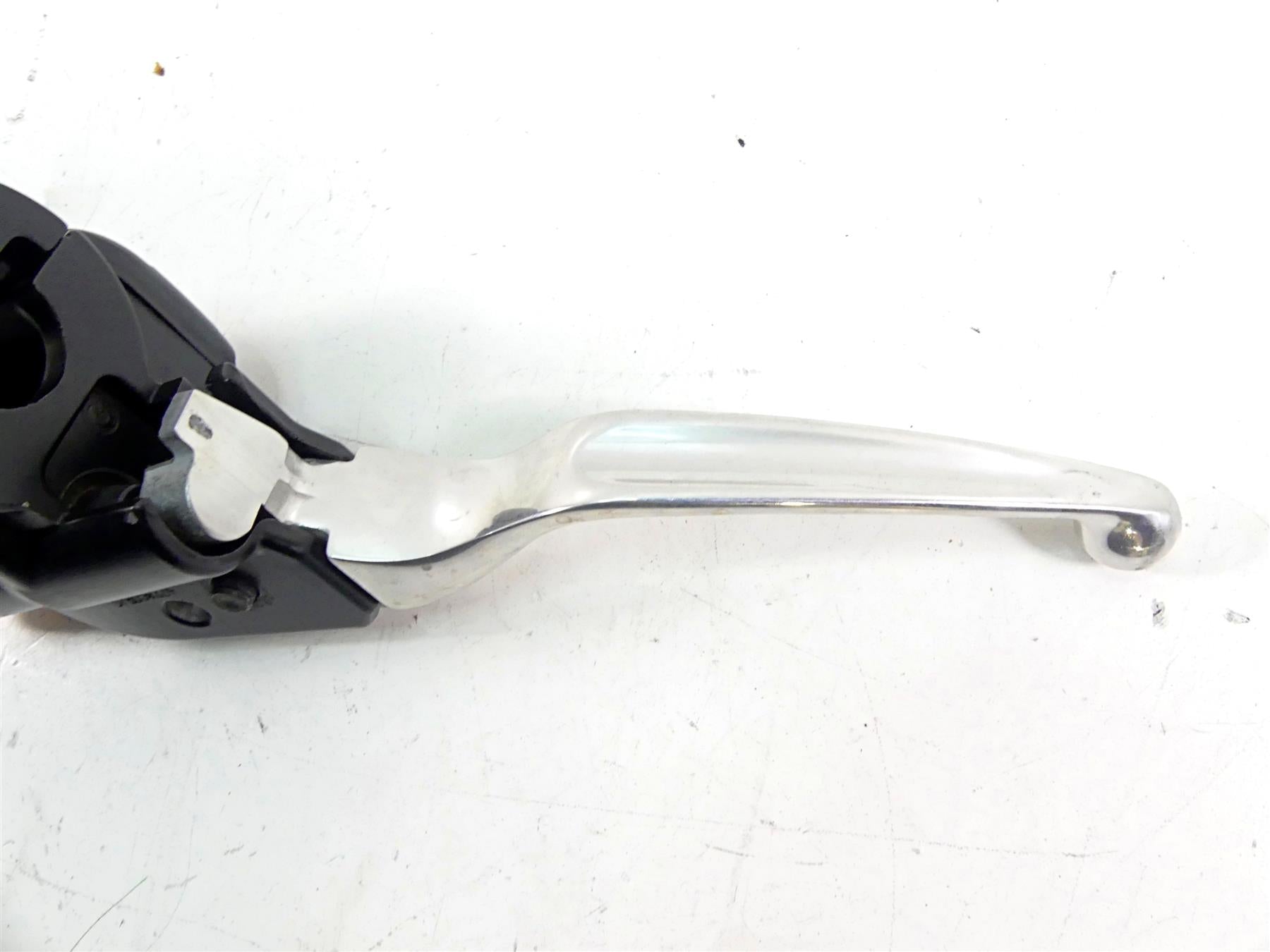 2008 Harley Touring FLHX Street Glide Front 11/16 Brake Master Cylinder 44551-08 {{ shop.shopifyCountryName }} - Mototech271