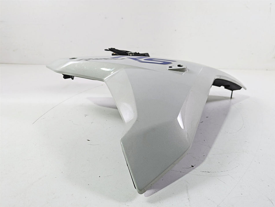 2016 BMW R1200RS K54 Right Main Radiator Fairing Cover Lightgray 46638556736 {{ shop.shopifyCountryName }} - Mototech271