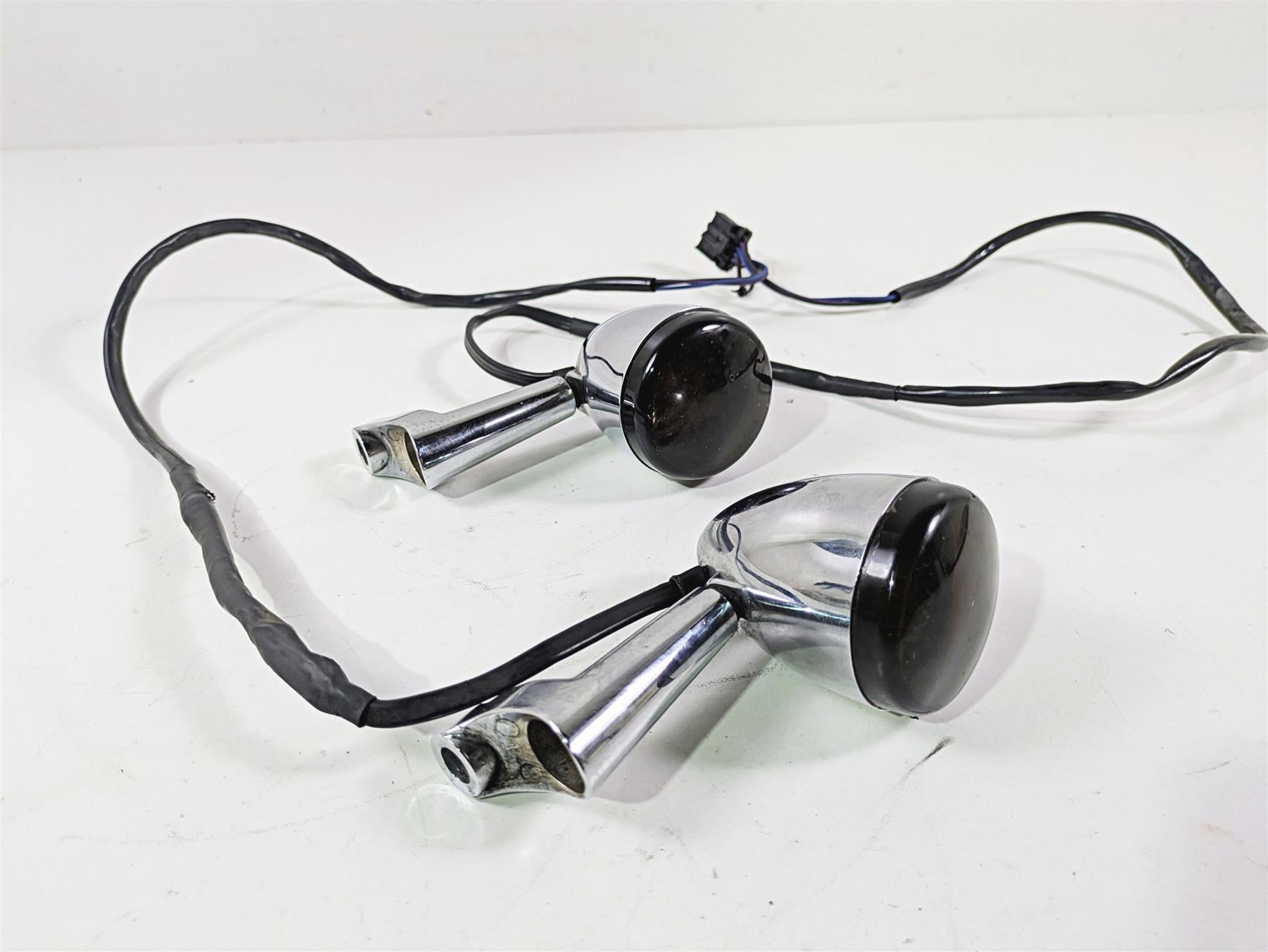1999 Harley Dyna FXDL Low Rider Front Smoked Led Blinker Turn Signals 68709-94 {{ shop.shopifyCountryName }} - Mototech271