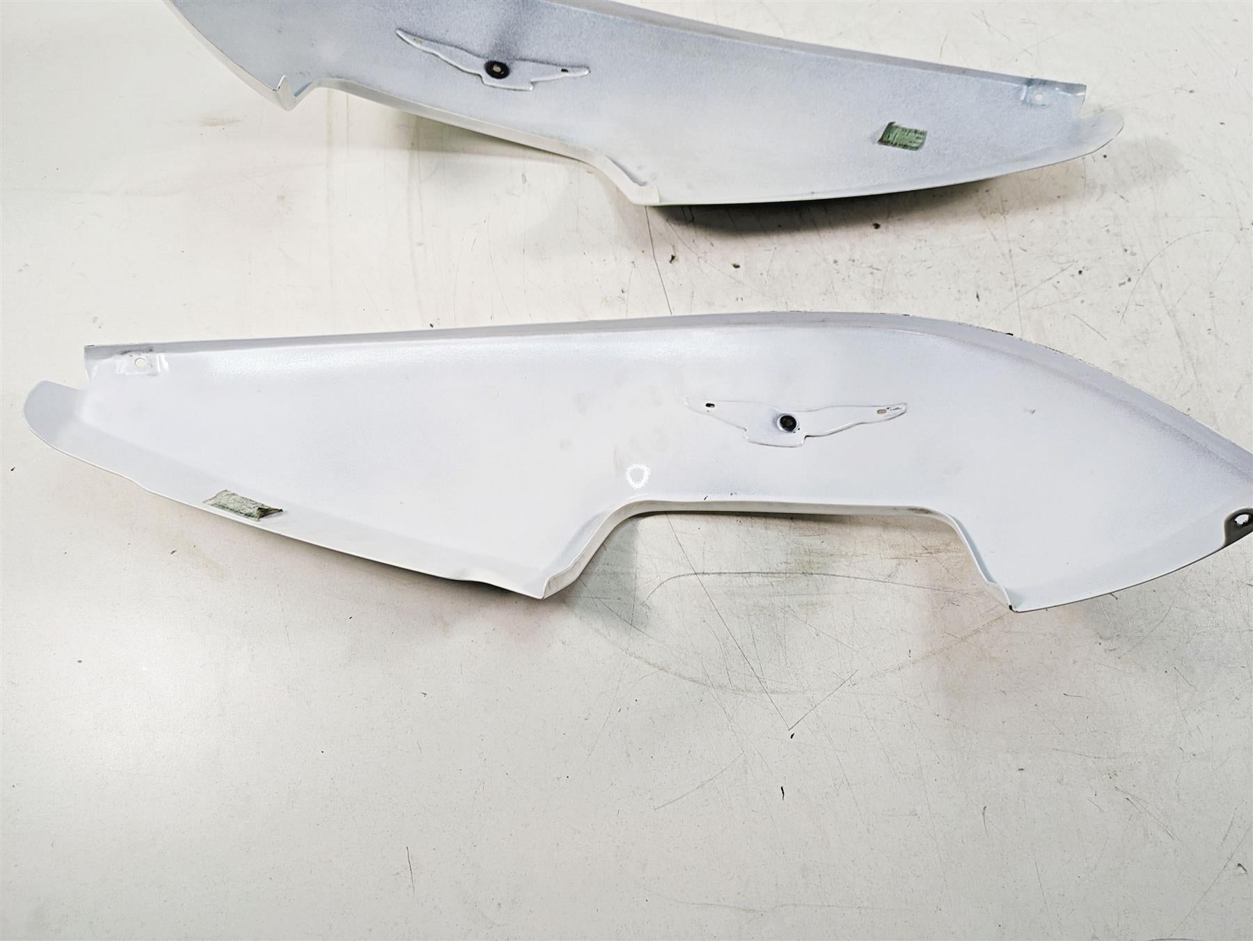 2014 Moto Guzzi California 1400 T Left Right Tank Cover Fairings - Read B063182 {{ shop.shopifyCountryName }} - Mototech271
