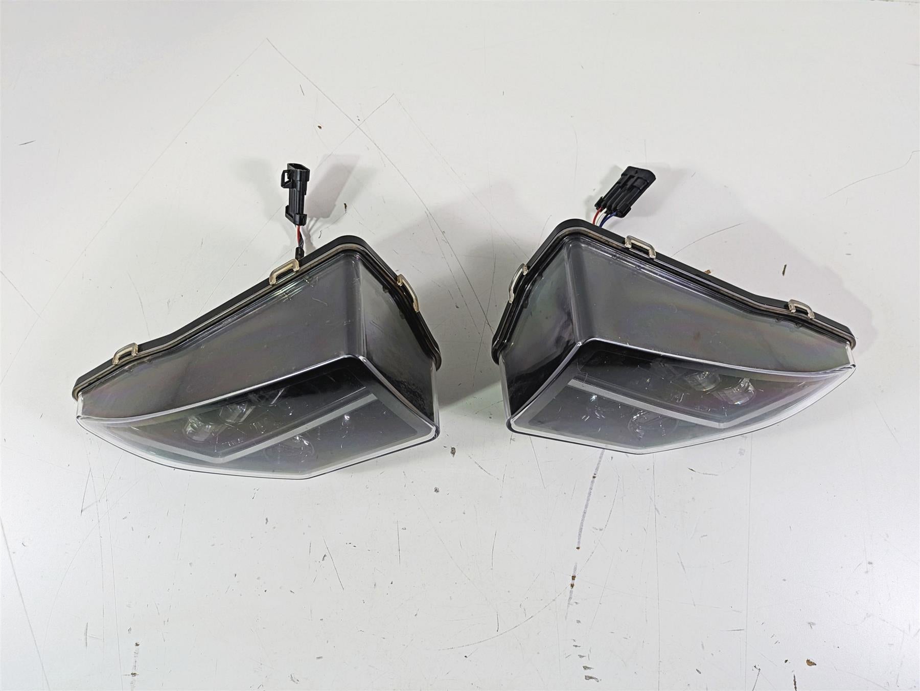 2022 Kawasaki Teryx KRX KRF 1000 C SE Headlight Head Light Lamp Set 23004-0392 {{ shop.shopifyCountryName }} - Mototech271