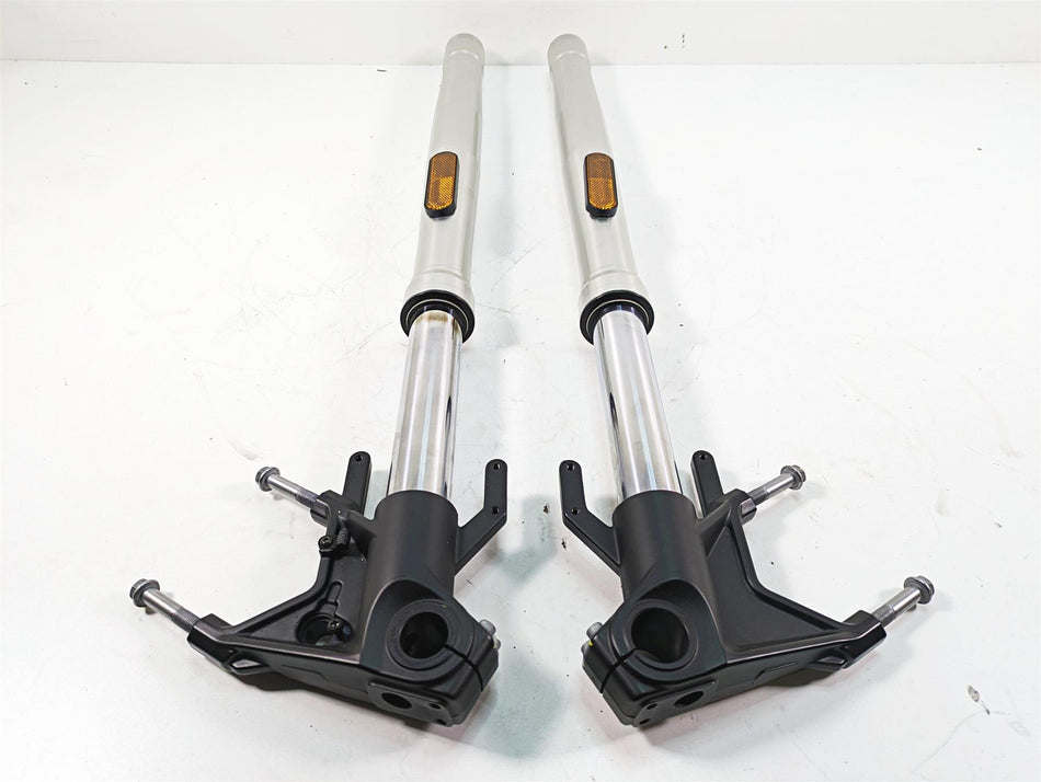 2020 Moto Guzzi V85 TT Adventure Straight Front Fork Leg Set - Read 2B004749 {{ shop.shopifyCountryName }} - Mototech271