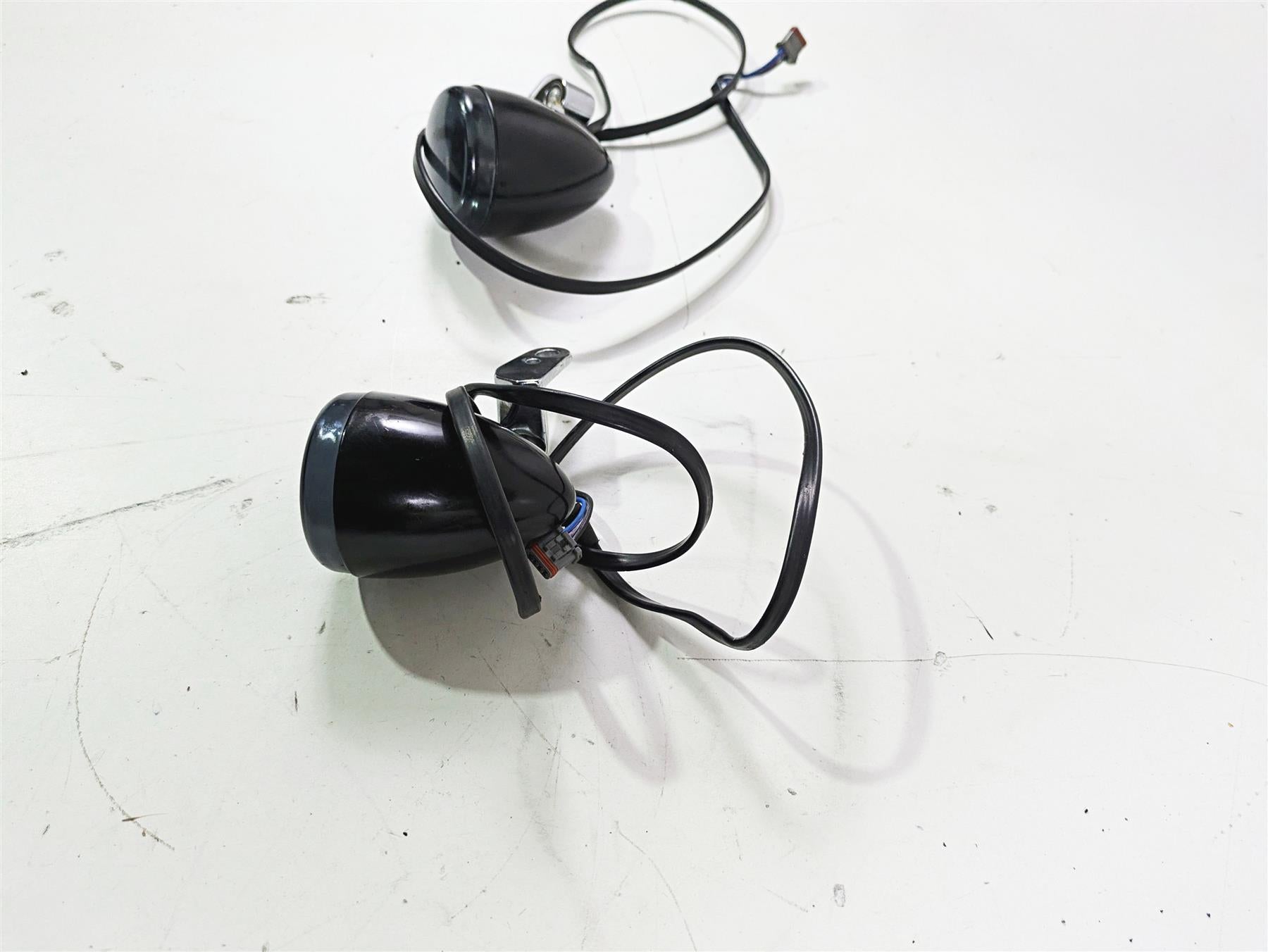 2017 Harley FLS Softail Slim Front Smoked Blinker Turn Signal Set -Read 67800523 {{ shop.shopifyCountryName }} - Mototech271