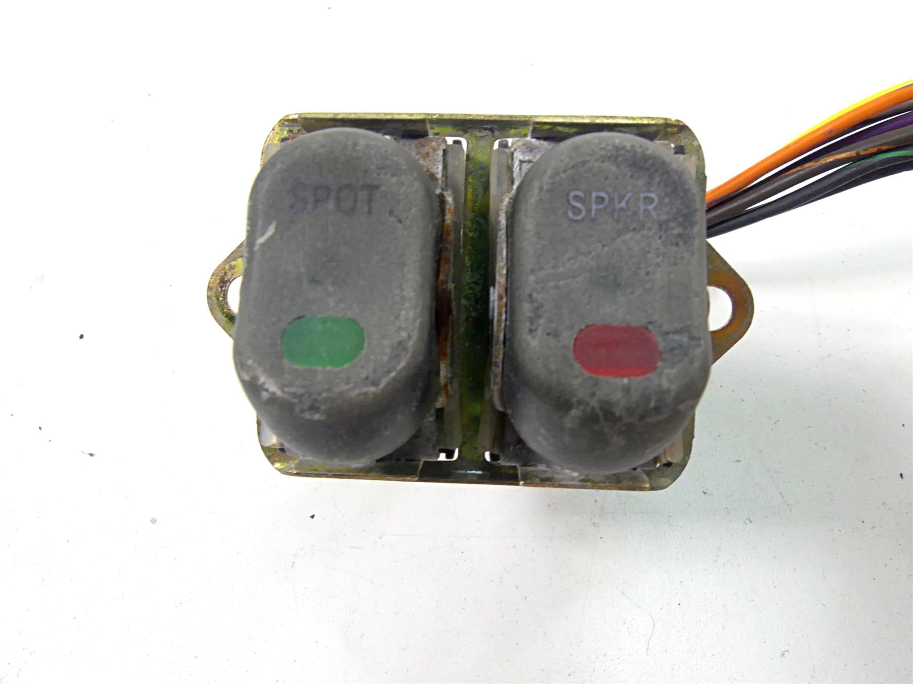 2004 Harley Touring FLHTCUI Electra Glide Auxiliary Switch Set 70271-98 {{ shop.shopifyCountryName }} - Mototech271