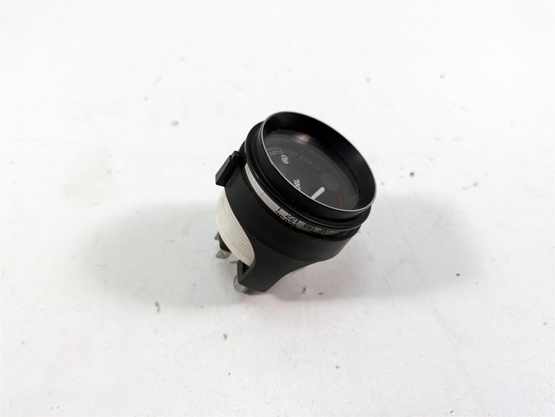 2006 Harley Touring FLHTCUI Electra Glide Oil Pressure Gauge 75032-99B {{ shop.shopifyCountryName }} - Mototech271