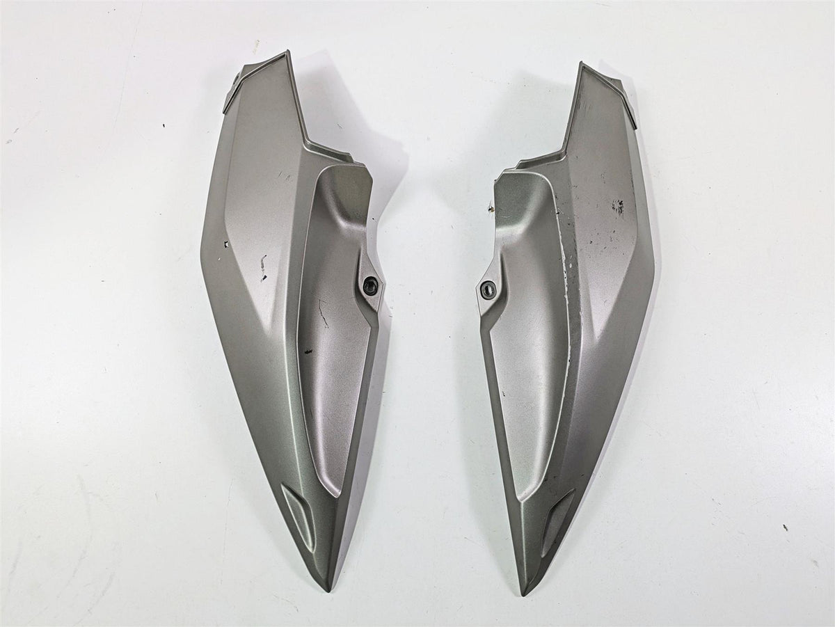 2014 BMW K1600 GTL K48 Upper Tank Side Cover Fairing Set 46637710454 {{ shop.shopifyCountryName }} - Mototech271