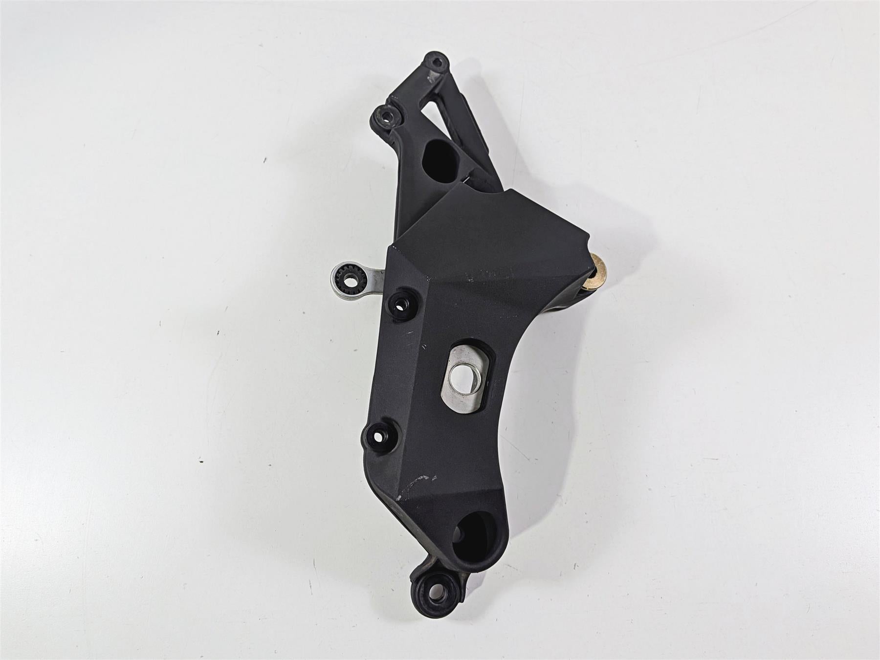 2007 Mv Agusta F4 1000R 312 CRC Right Frame Engine Swingarm Plate Mount 80A0A3906-Mototech271