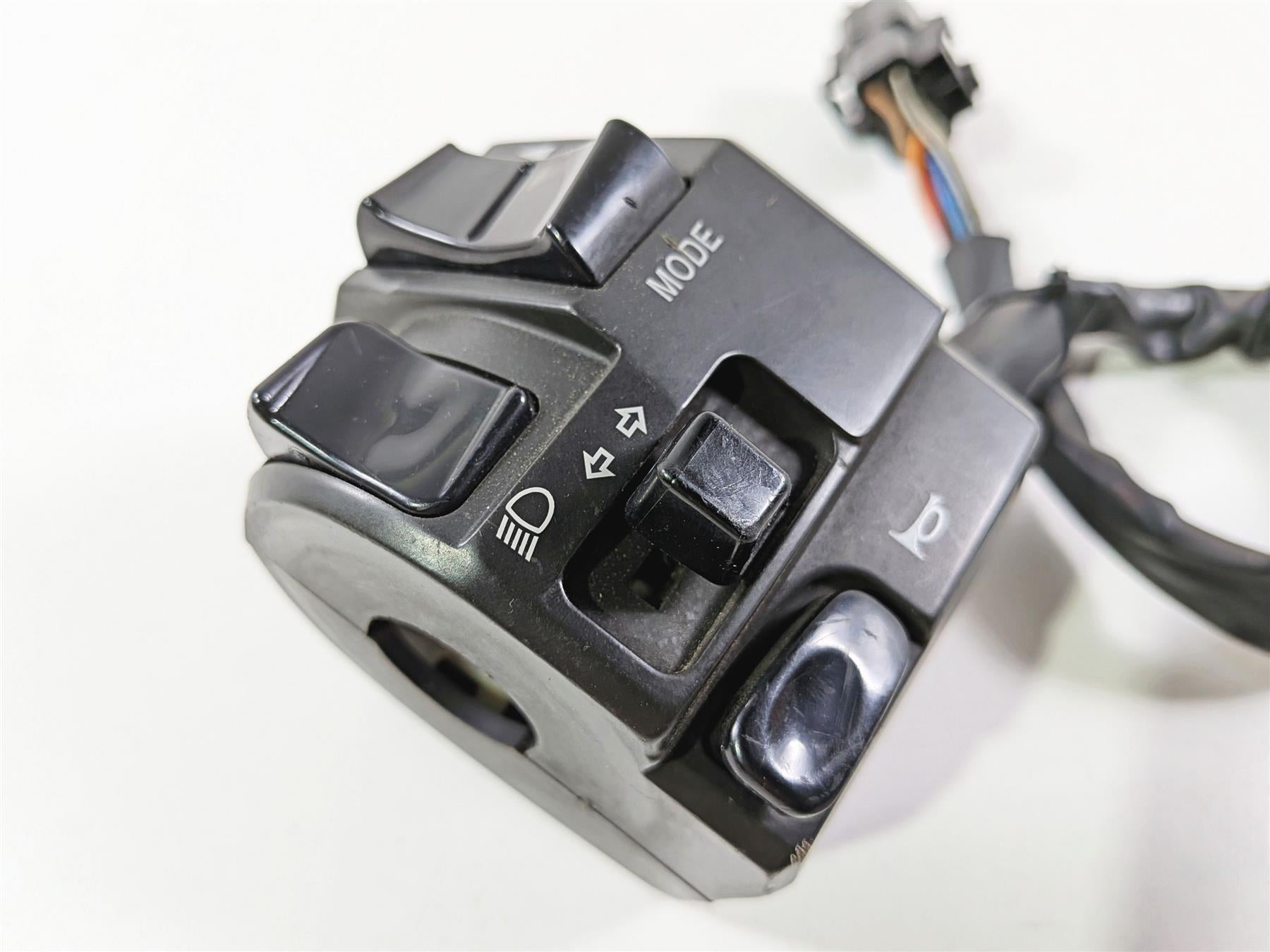 2008 Ducati 1098 SBK Left Hand Turn Signal Control Switch 65110041A-Mototech271