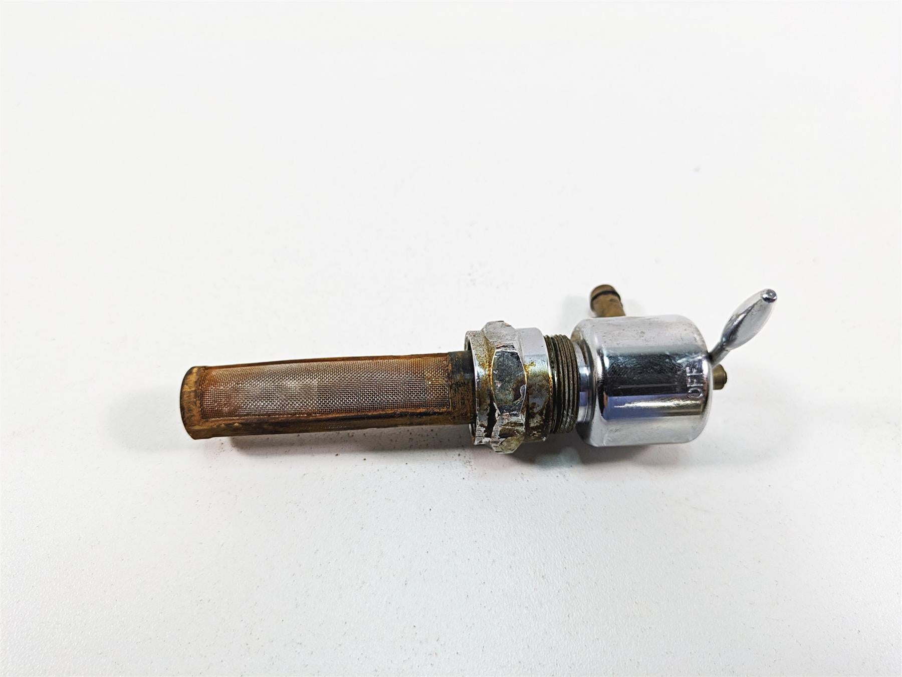 1986 Harley Sportster XLH 883 Petcock Fuel Gas Petrol Valve 62169-86 {{ shop.shopifyCountryName }} - Mototech271
