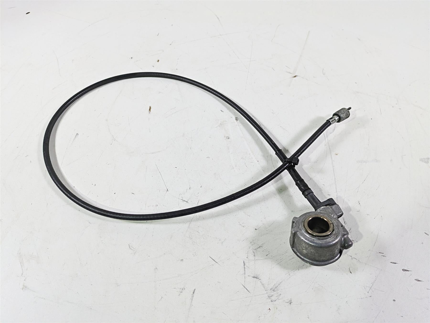 2004 BMW R1150GS R21 Speedometer Drive Gear & Spinning Cable 62122306287 {{ shop.shopifyCountryName }} - Mototech271
