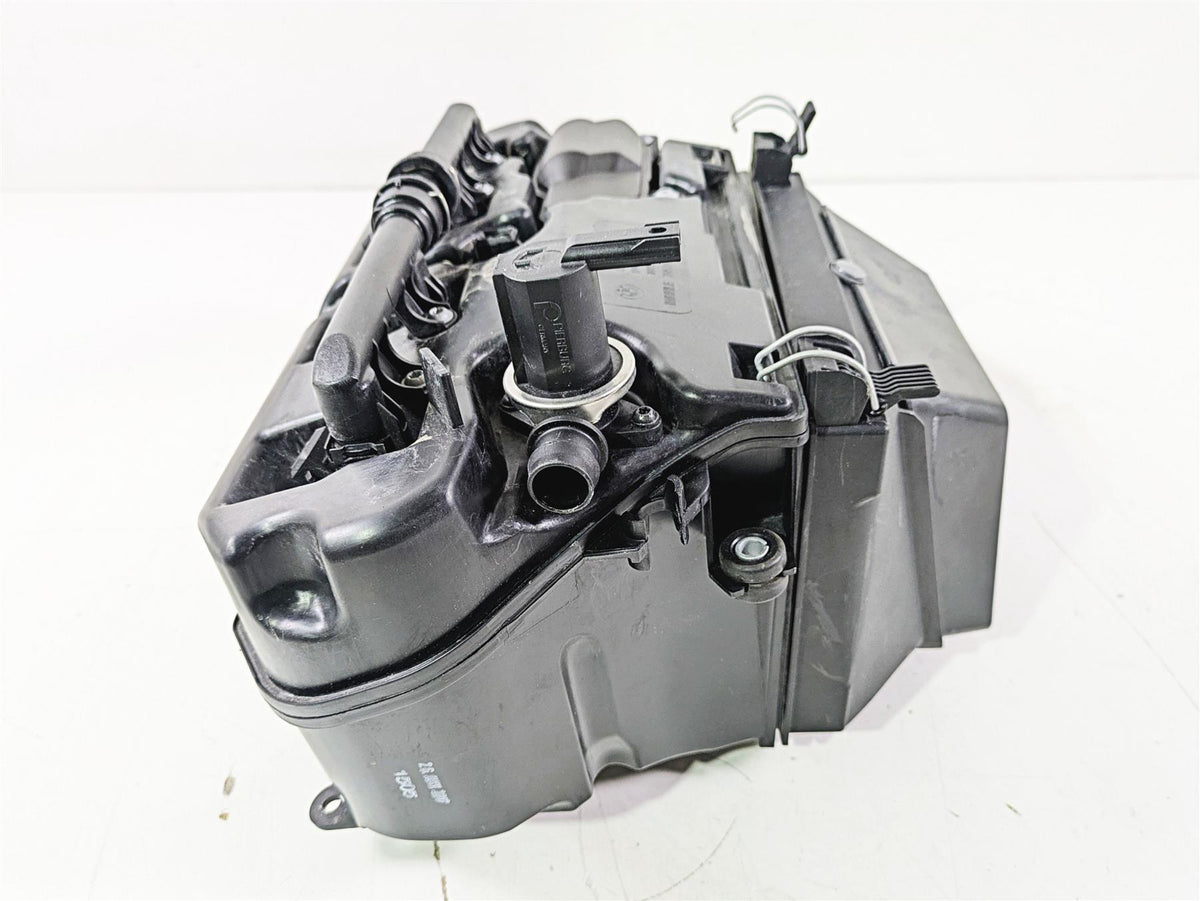 2017 BMW S1000RR K46 Air Box Cleaner Breather & Injectors 13718561315 {{ shop.shopifyCountryName }} - Mototech271