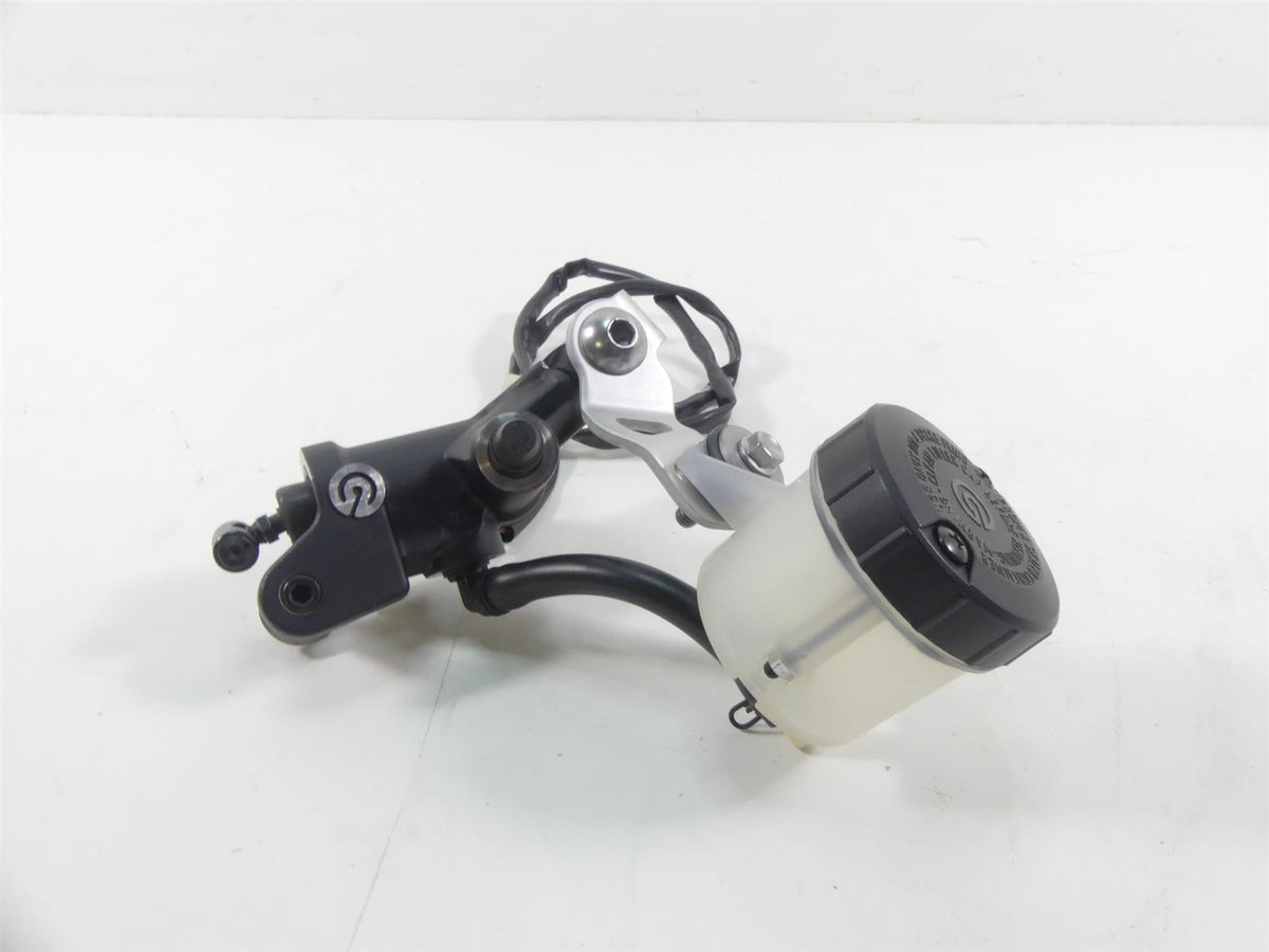 2015 Triumph 1050 Speed Triple R Front Brembo Radial Brake Master Cylin T2024850 {{ shop.shopifyCountryName }} - Mototech271