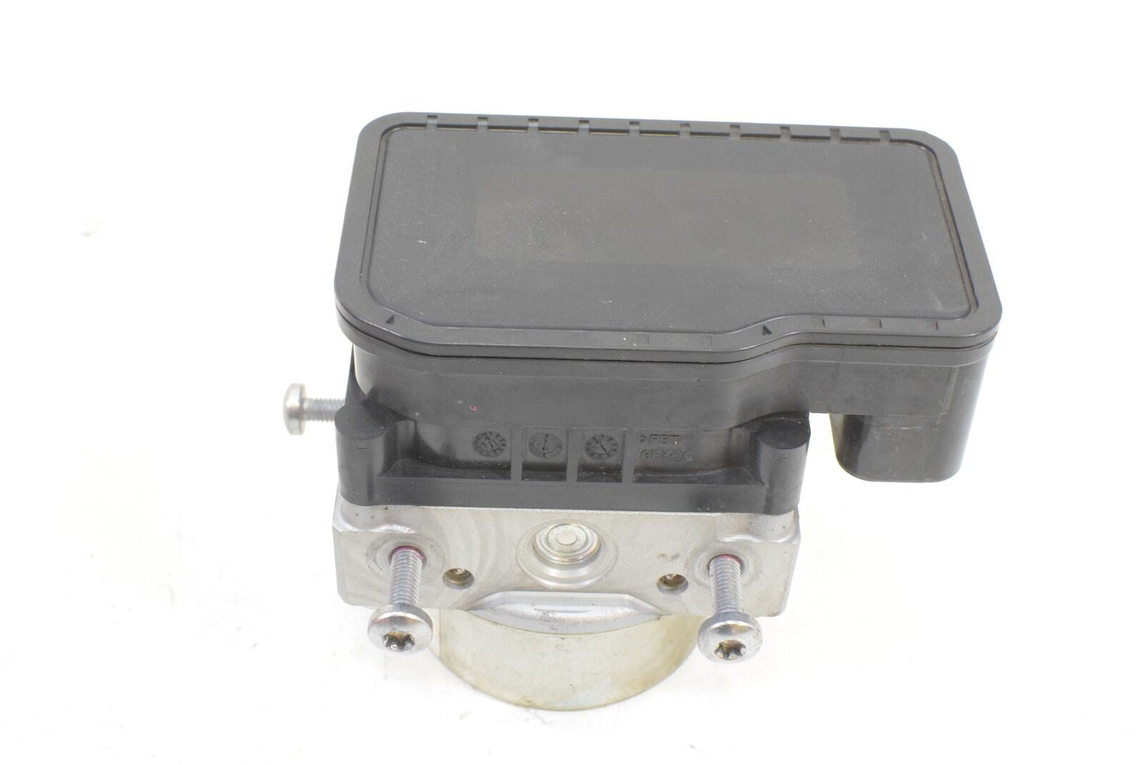 2013 Triumph Speed Triple 1050 R Abs Brake Pump Module T2024104 {{ shop.shopifyCountryName }} - Mototech271