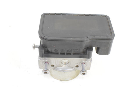 2013 Triumph Speed Triple 1050 R Abs Brake Pump Module T2024104 {{ shop.shopifyCountryName }} - Mototech271