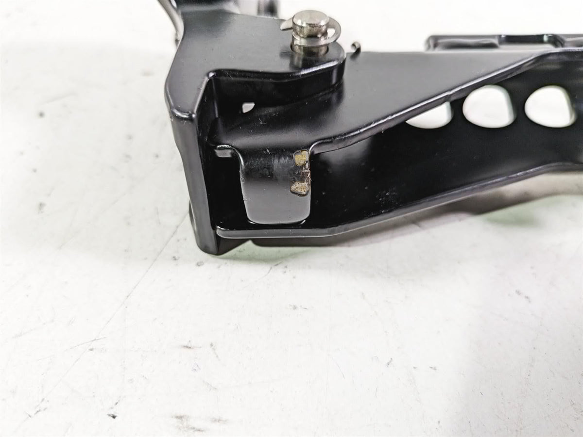 2020 Triumph Street Scrambler 900 Right Rider Footpeg Foot Peg T2081790 {{ shop.shopifyCountryName }} - Mototech271