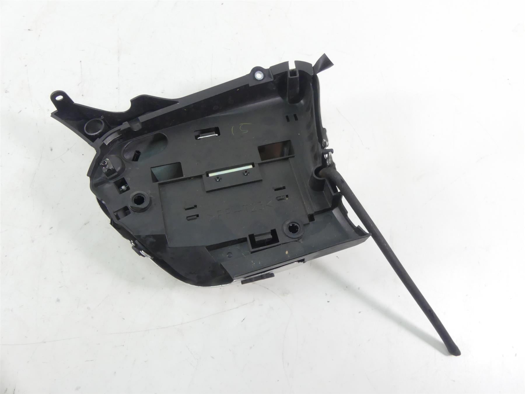 2013 Yamaha VMX17 V-Max 1700 Left Side Cover Fairing & Holder 2S3-21731-10-00 {{ shop.shopifyCountryName }} - Mototech271
