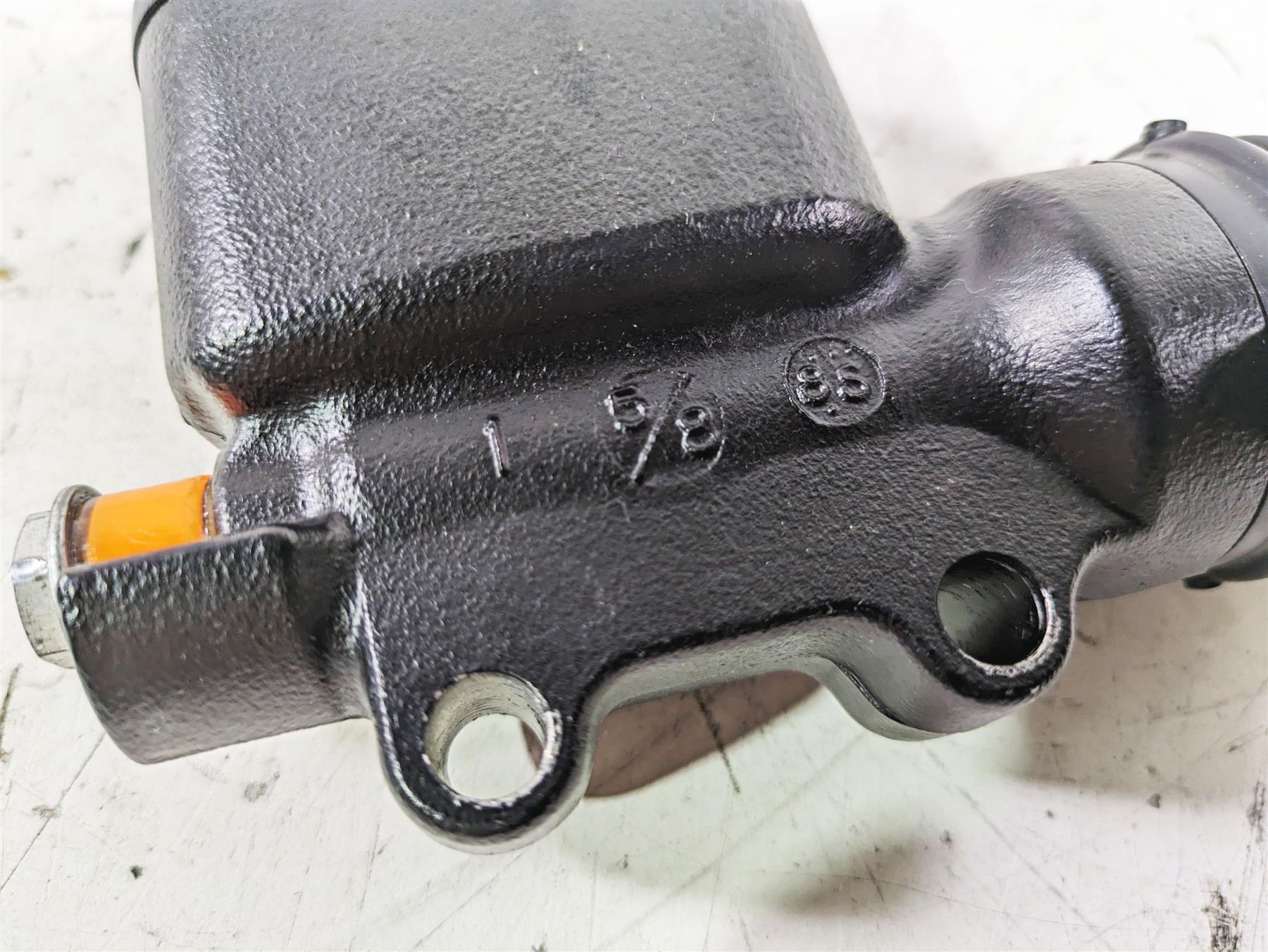 2019 Harley FLHCS Softail Heritage Rear Brake Master Cylinder 5/8" 41700460 {{ shop.shopifyCountryName }} - Mototech271