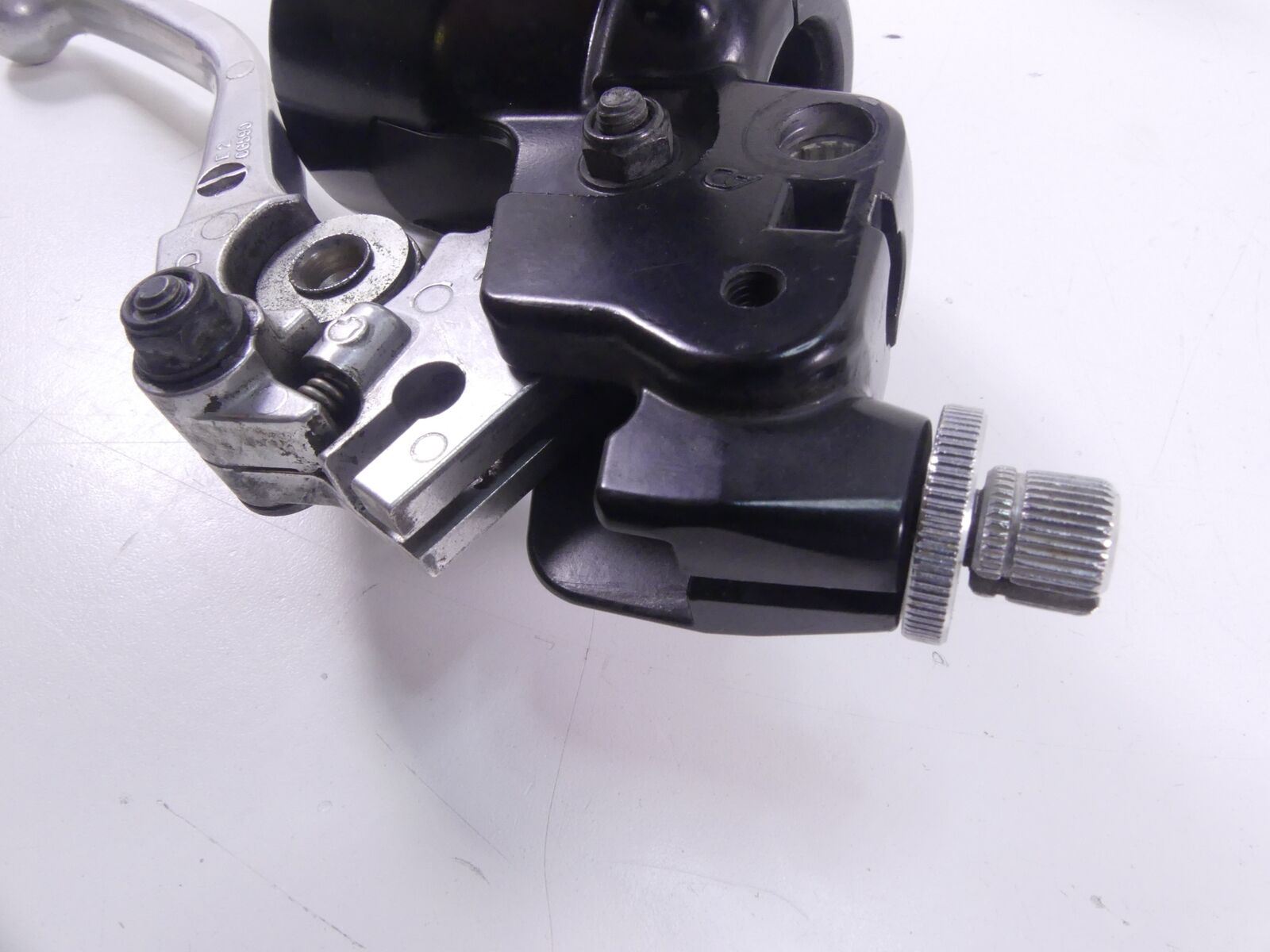 2013 Triumph America EFI Clutch Perch Lever + Left Control Switch Set T2046031 {{ shop.shopifyCountryName }} - Mototech271